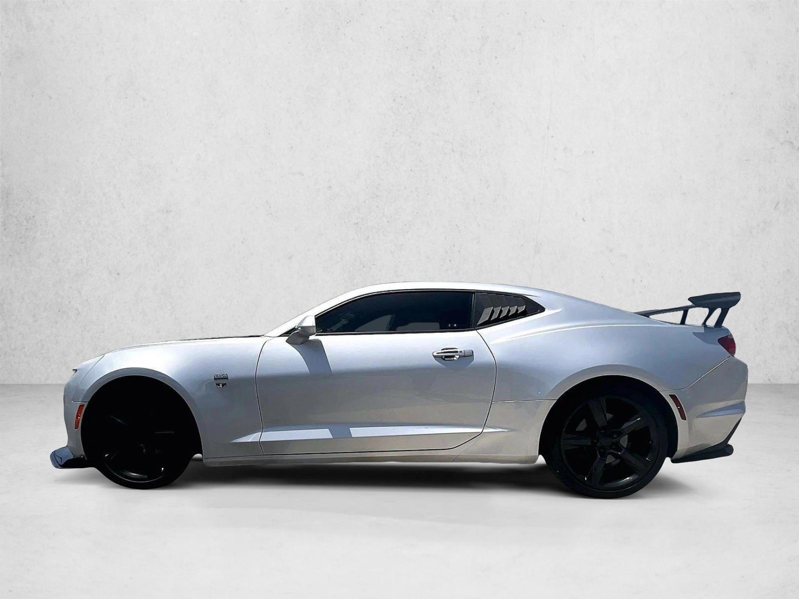 Thumbnail: 2019 Chevrolet Camaro - 2