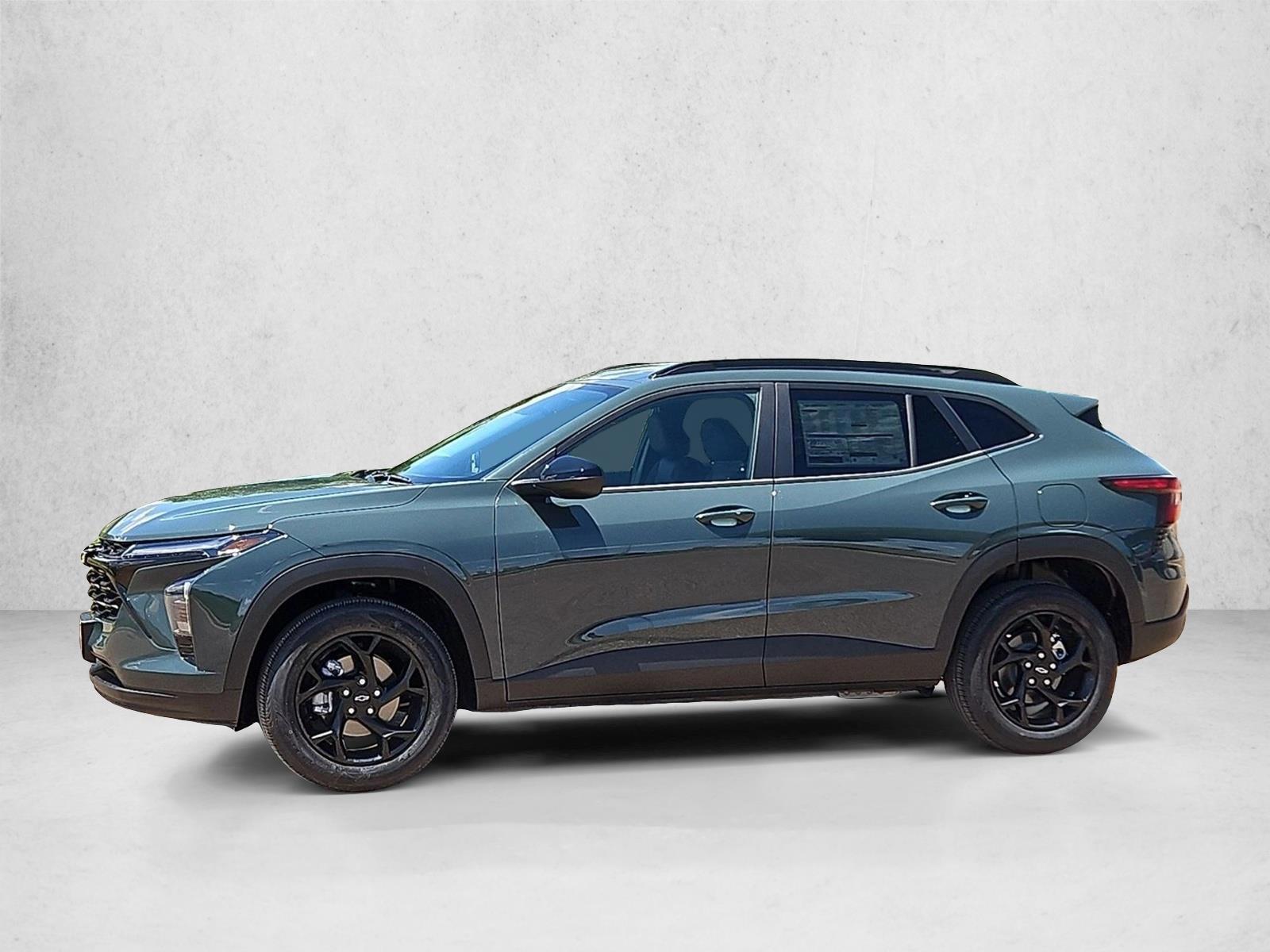 Thumbnail: 2026 Chevrolet Trax - 2