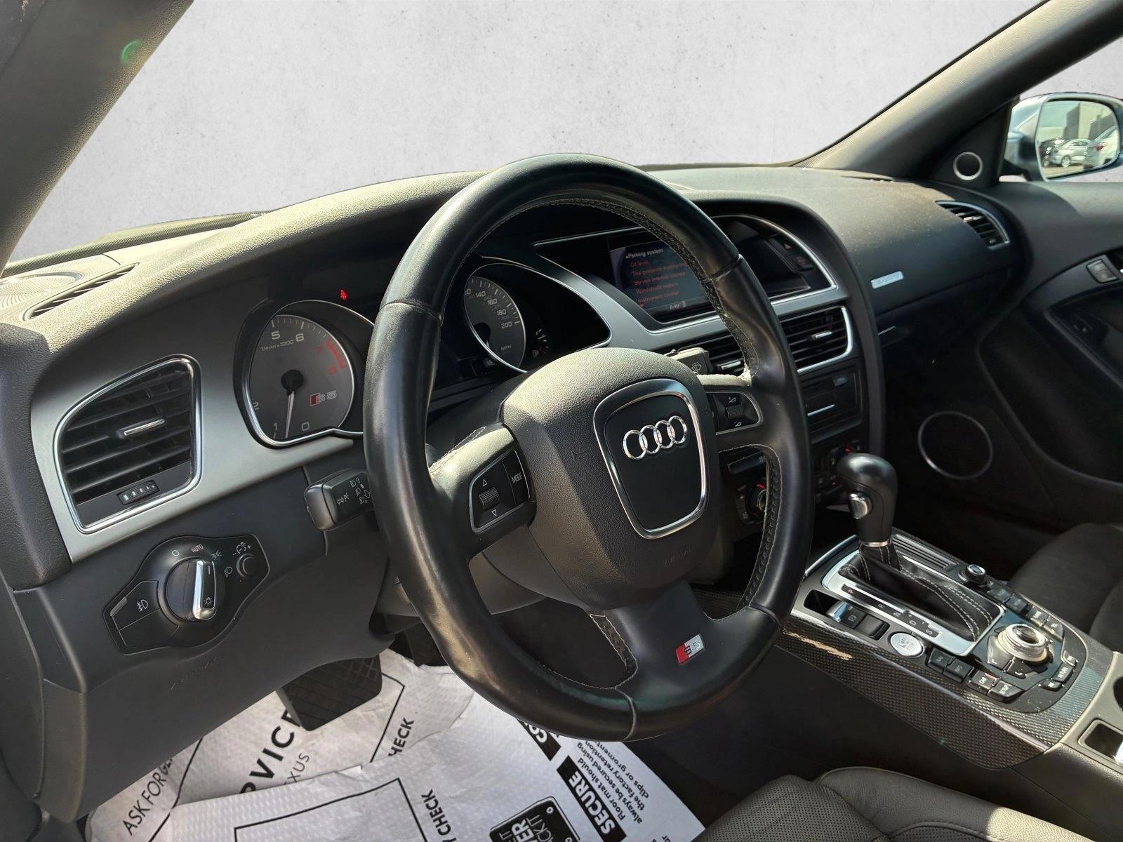Thumbnail: 2012 Audi S5 - 3