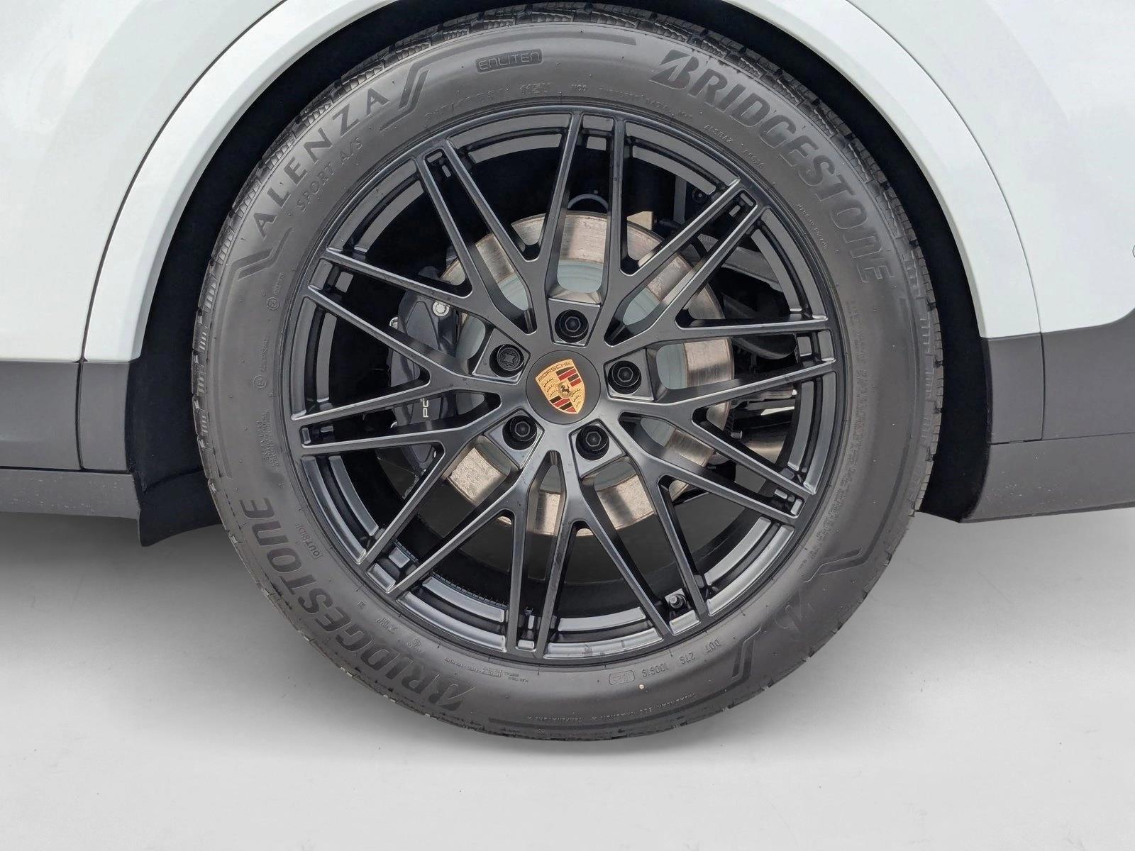 2026 Porsche Cayenne Coup E-Hybrid - Photo 29