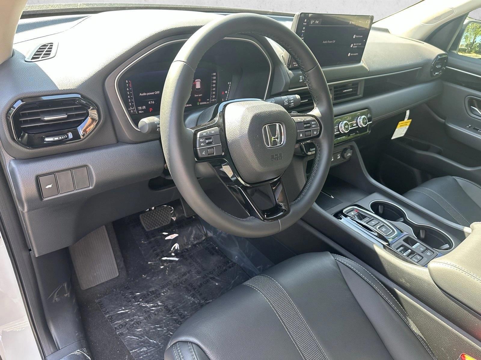 Thumbnail: 2026 Honda Pilot - 3