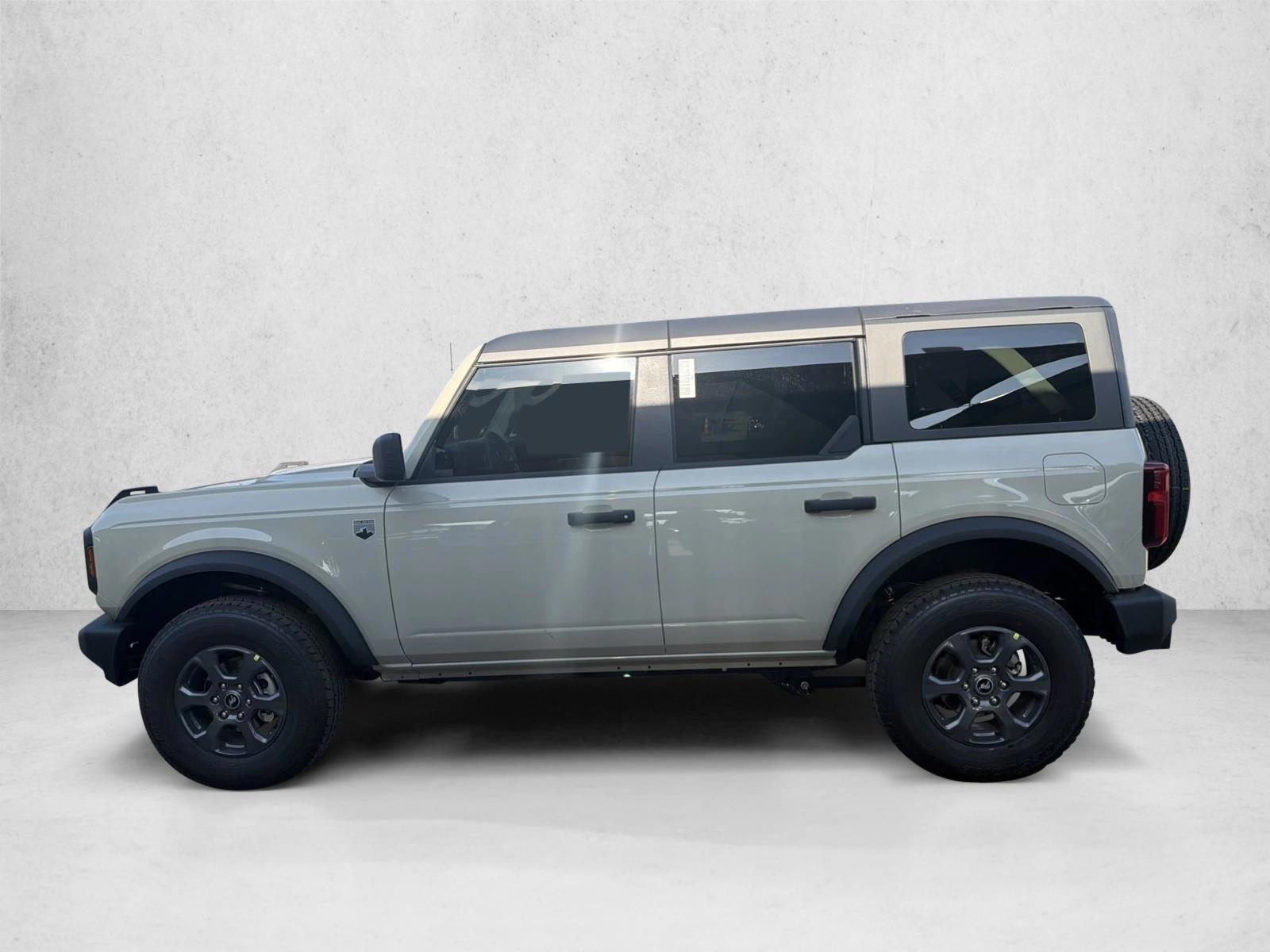 Thumbnail: 2026 Ford Bronco - 2
