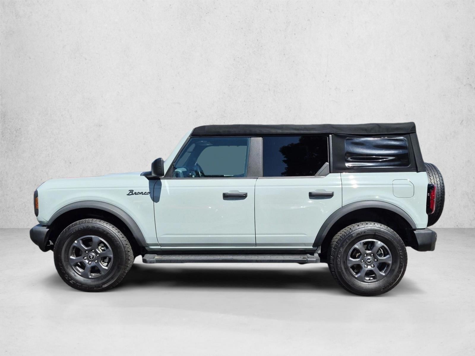 Thumbnail: 2022 Ford Bronco - 2