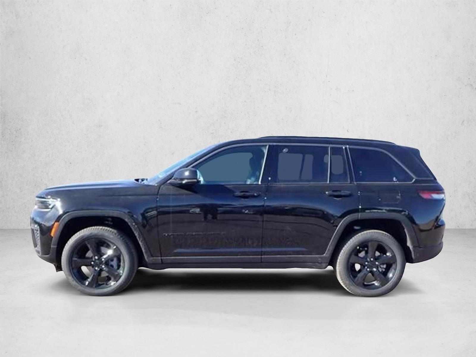 Thumbnail: 2026 Jeep Grand Cherokee - 2