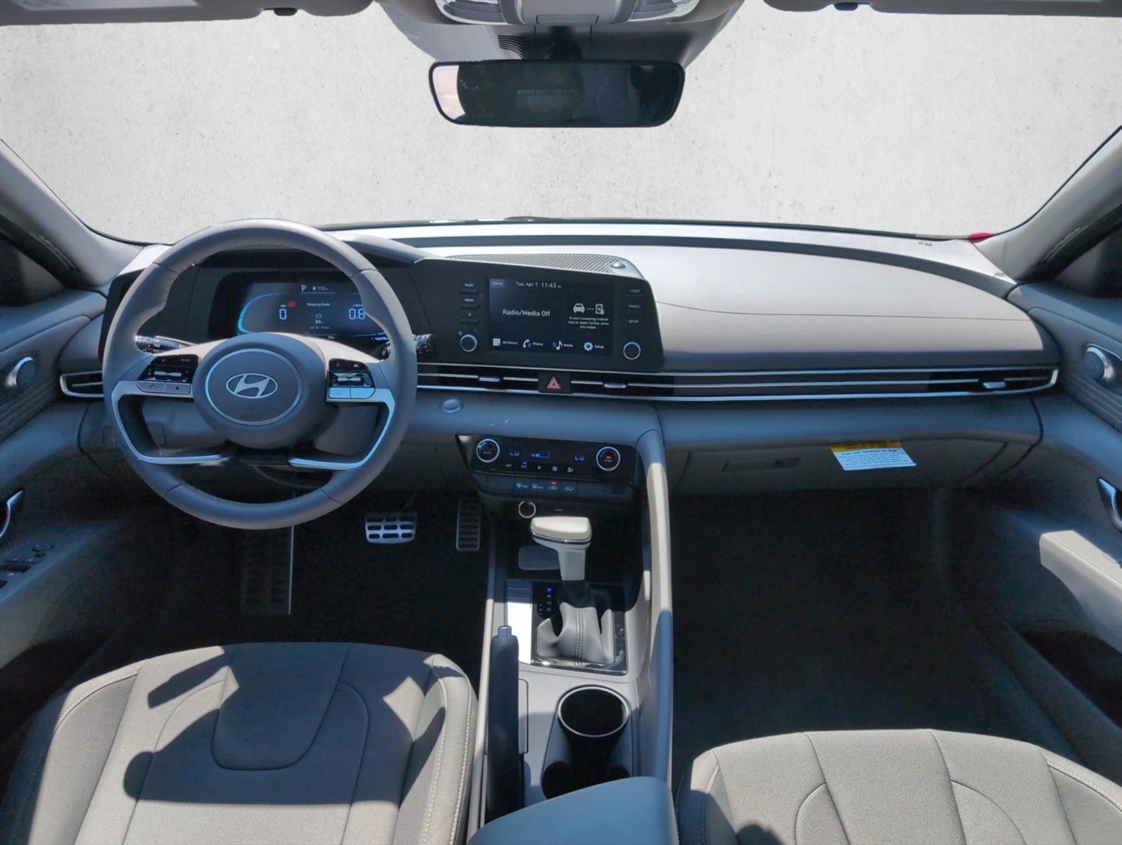 Thumbnail: 2026 Hyundai Elantra - 3