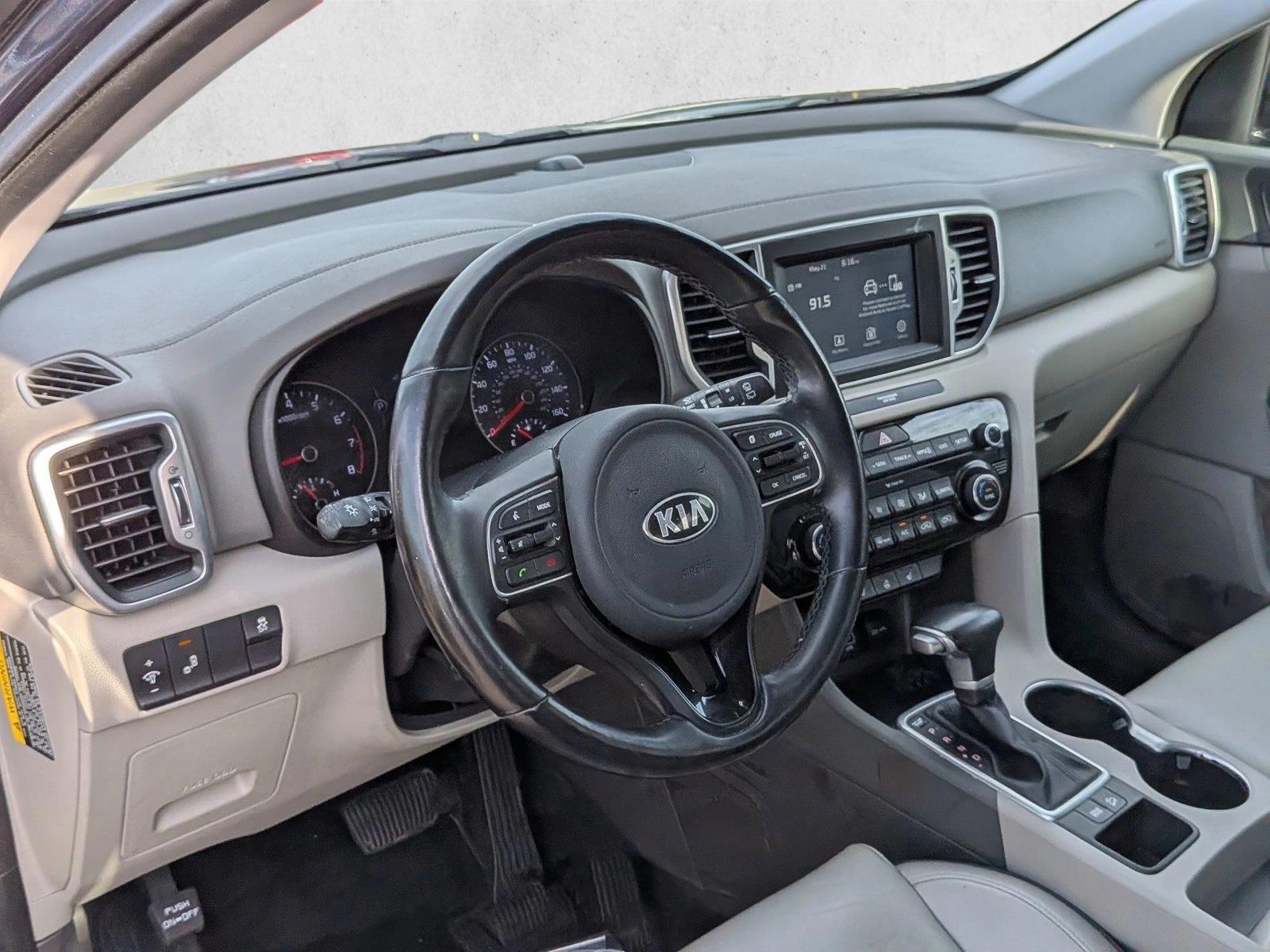 Thumbnail: 2019 Kia Sportage - 3