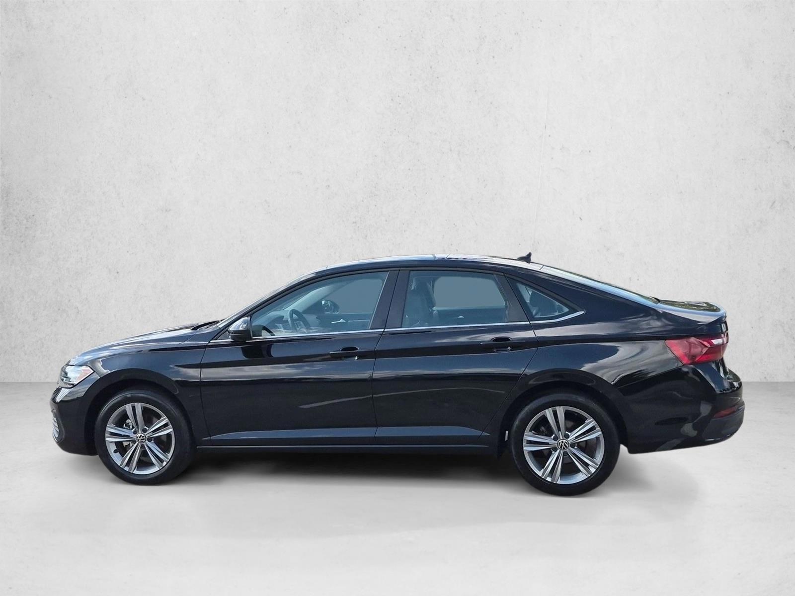 Thumbnail: 2024 Volkswagen Jetta - 2