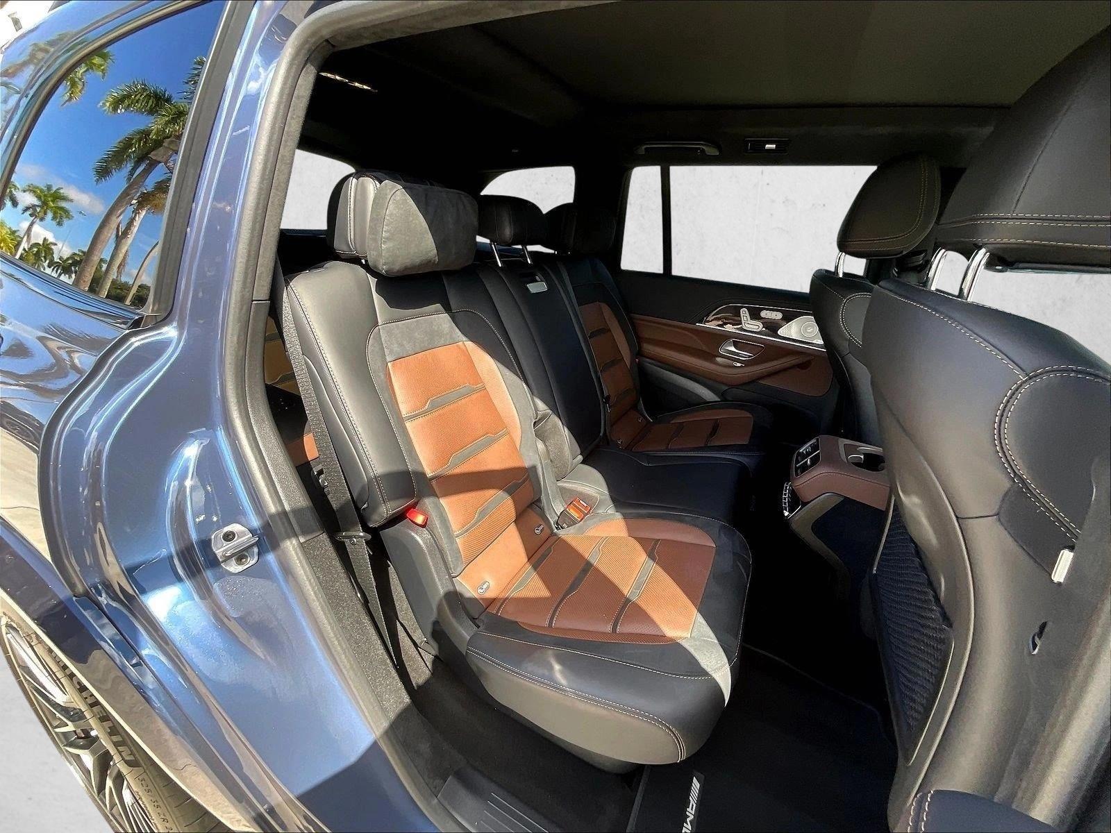 2025 Mercedes-Benz GLS AMG GLS 63 - Photo 24