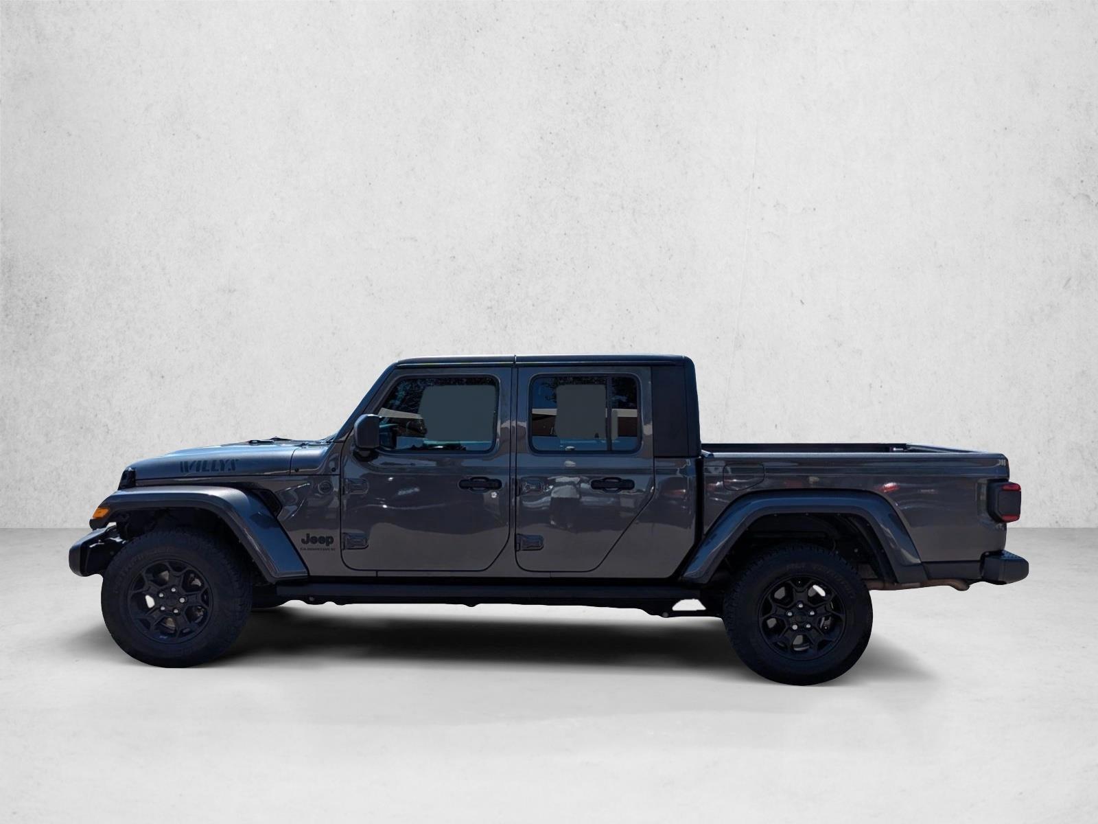 Thumbnail: 2023 Jeep Gladiator - 3