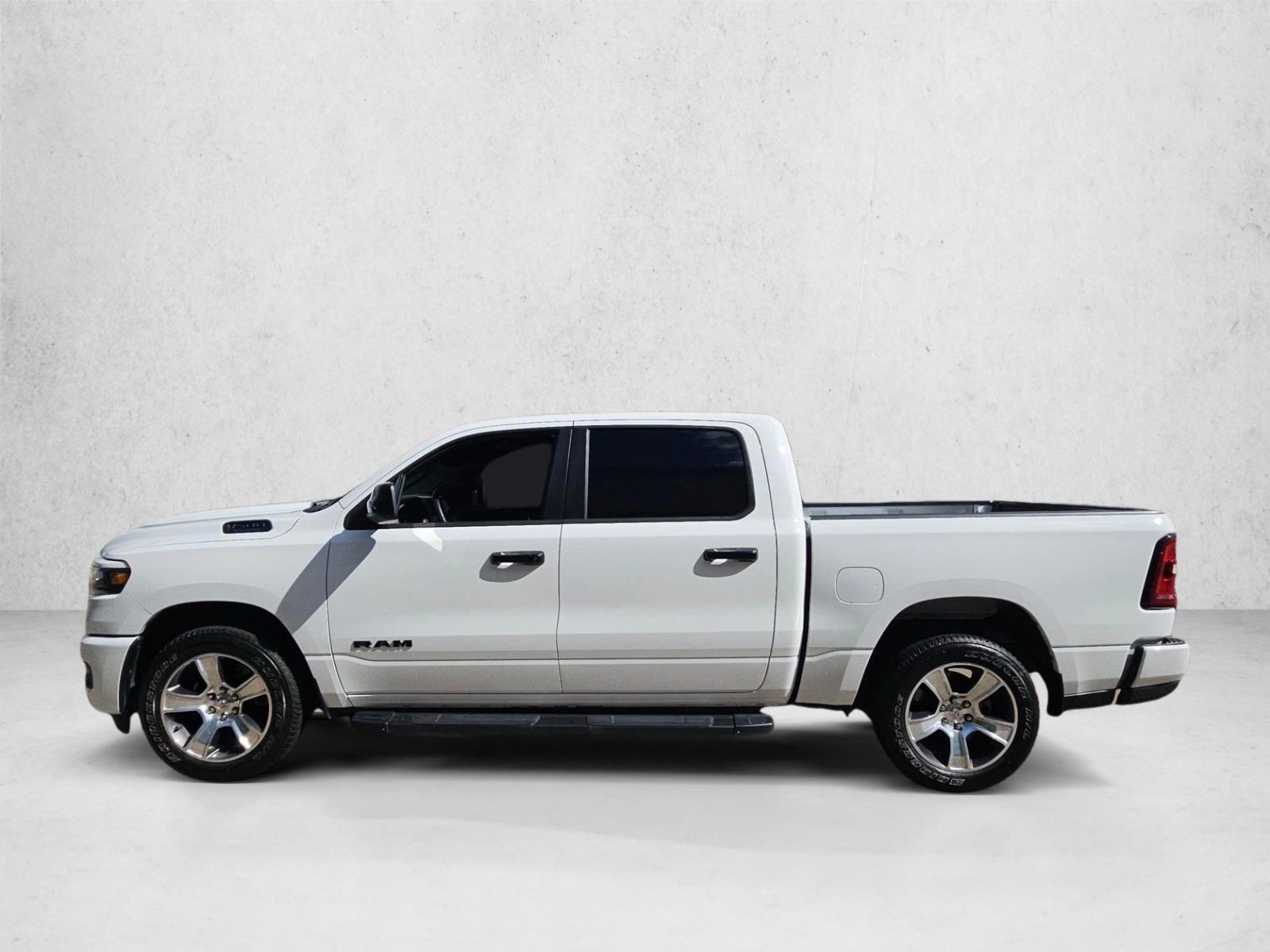 Thumbnail: 2025 RAM 1500 - 2