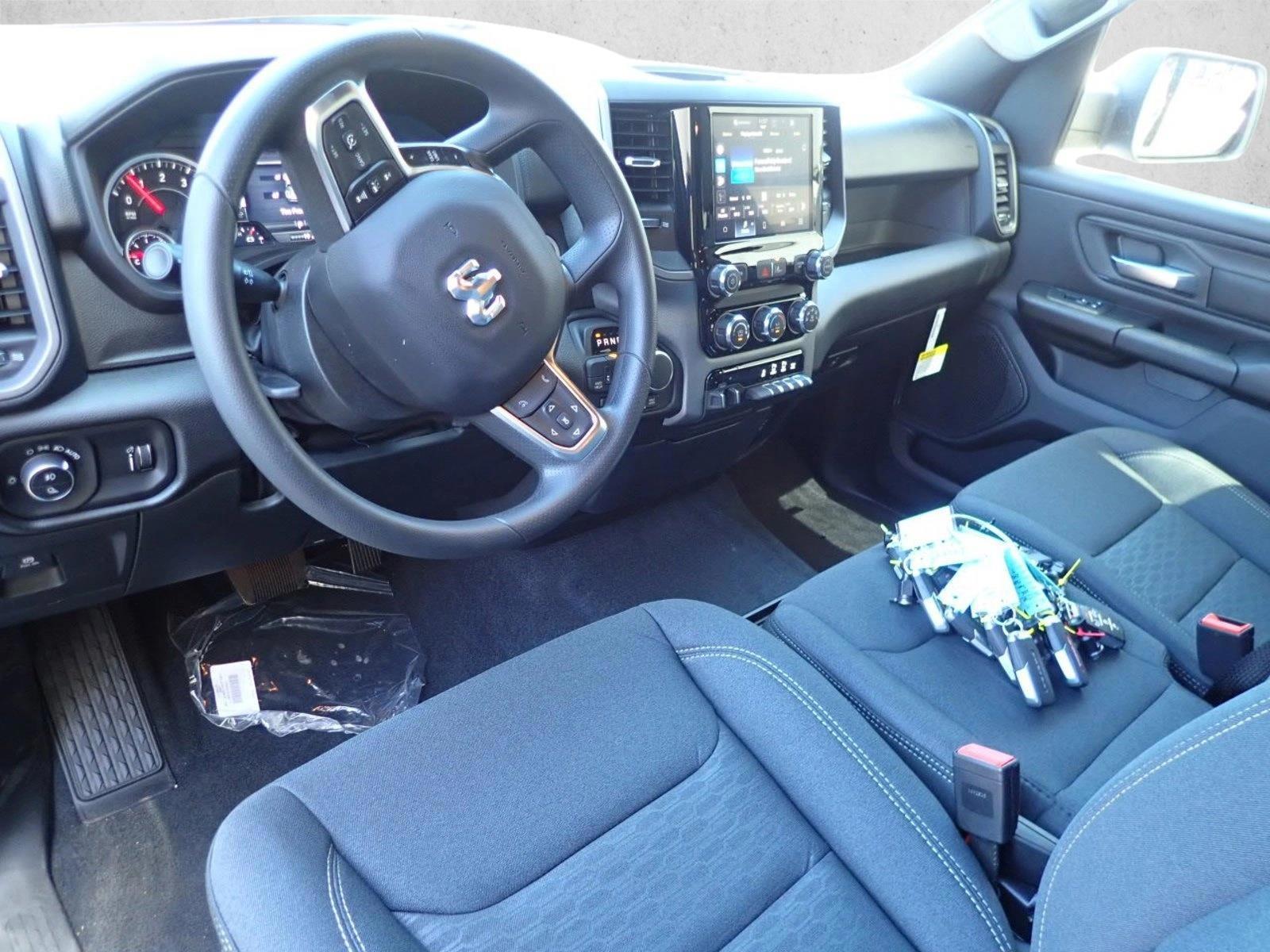 Thumbnail: 2026 RAM 1500 - 3