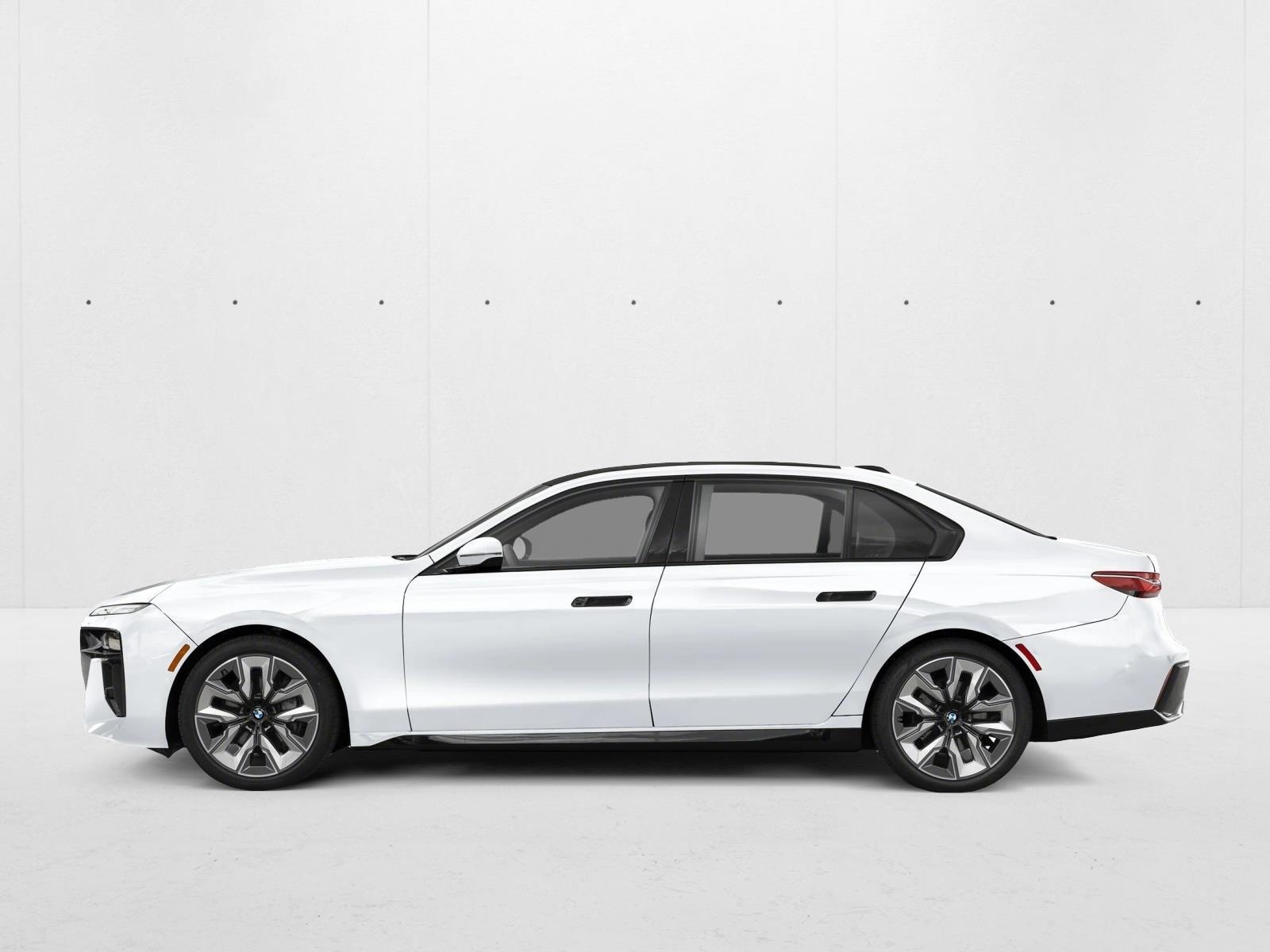 Thumbnail: 2026 BMW 7 Series - 2