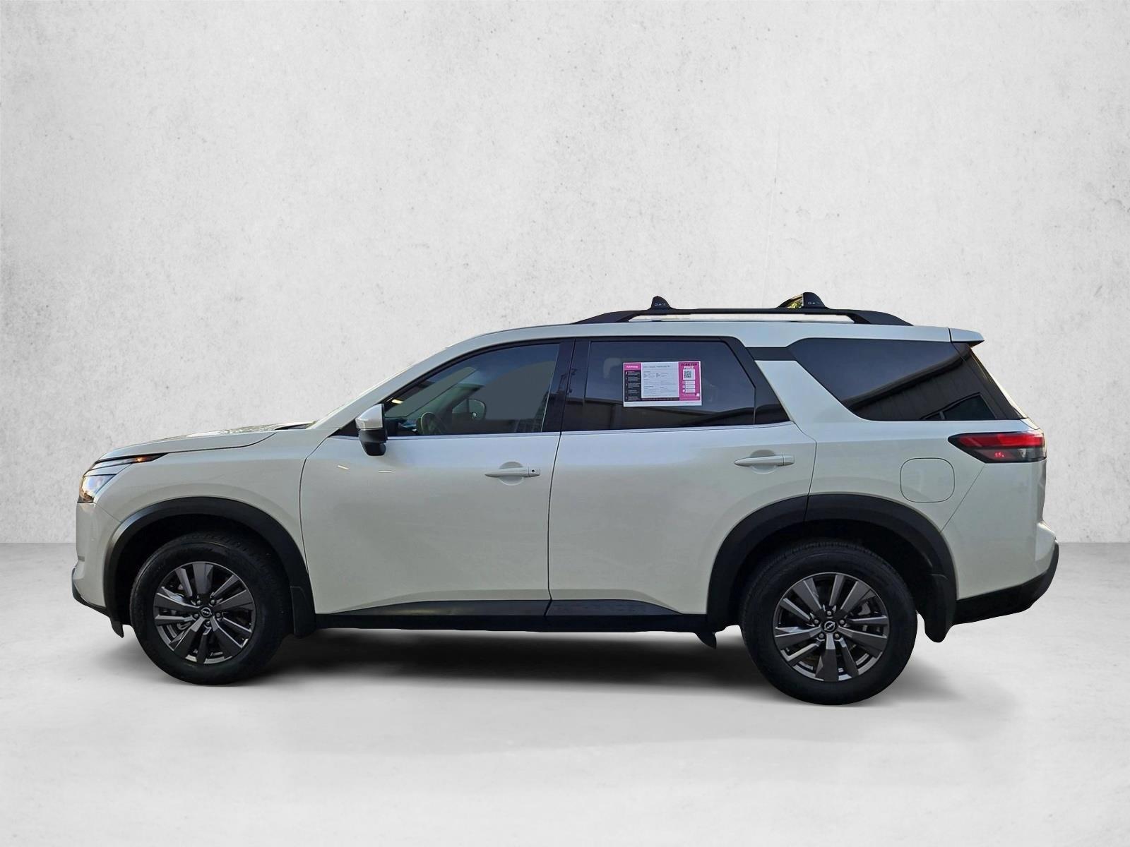 Thumbnail: 2024 Nissan Pathfinder - 2