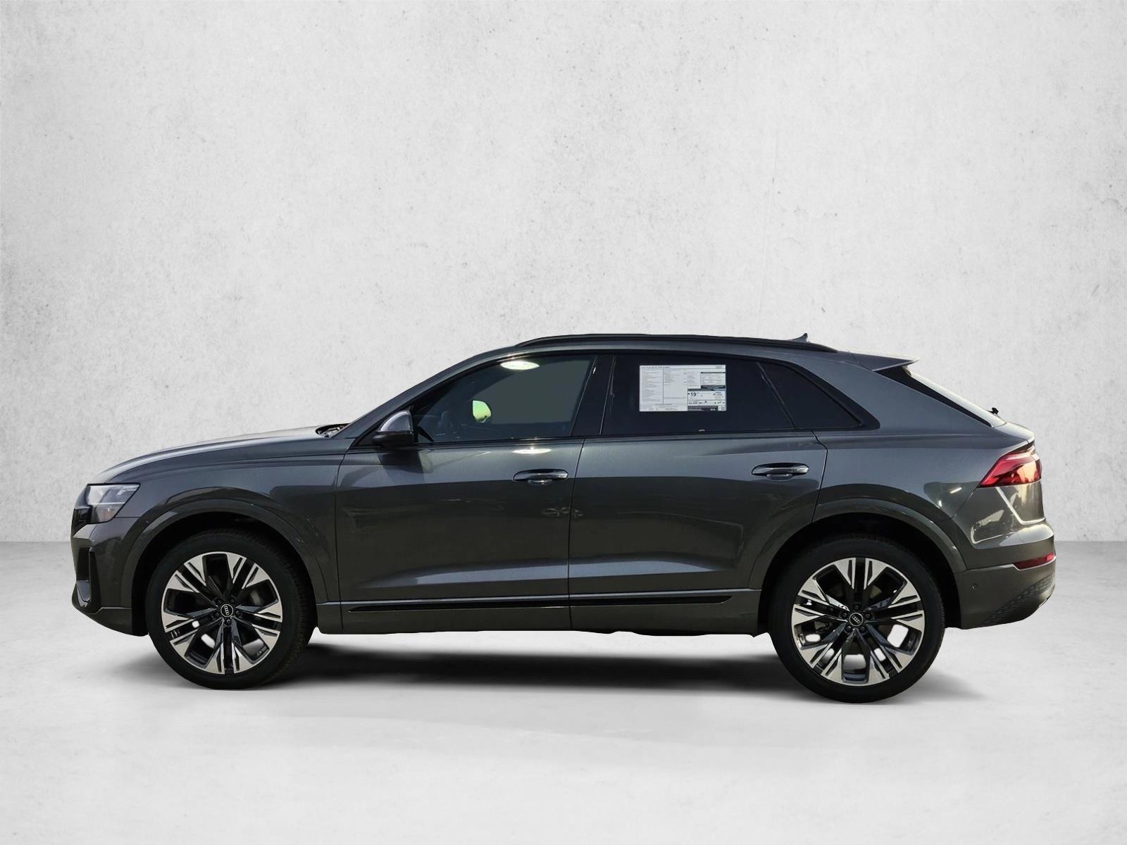 Thumbnail: 2025 Audi Q8 - 2