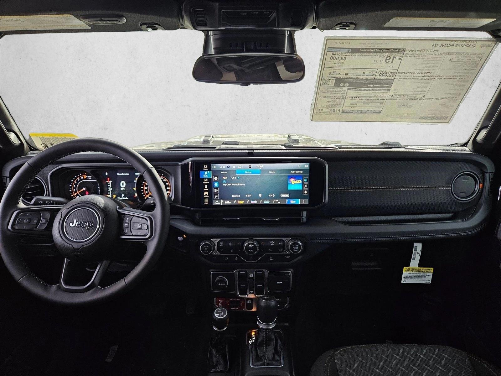 Thumbnail: 2026 Jeep Gladiator - 3