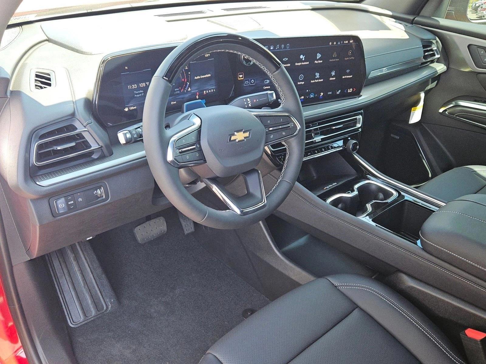 Thumbnail: 2026 Chevrolet Traverse - 3