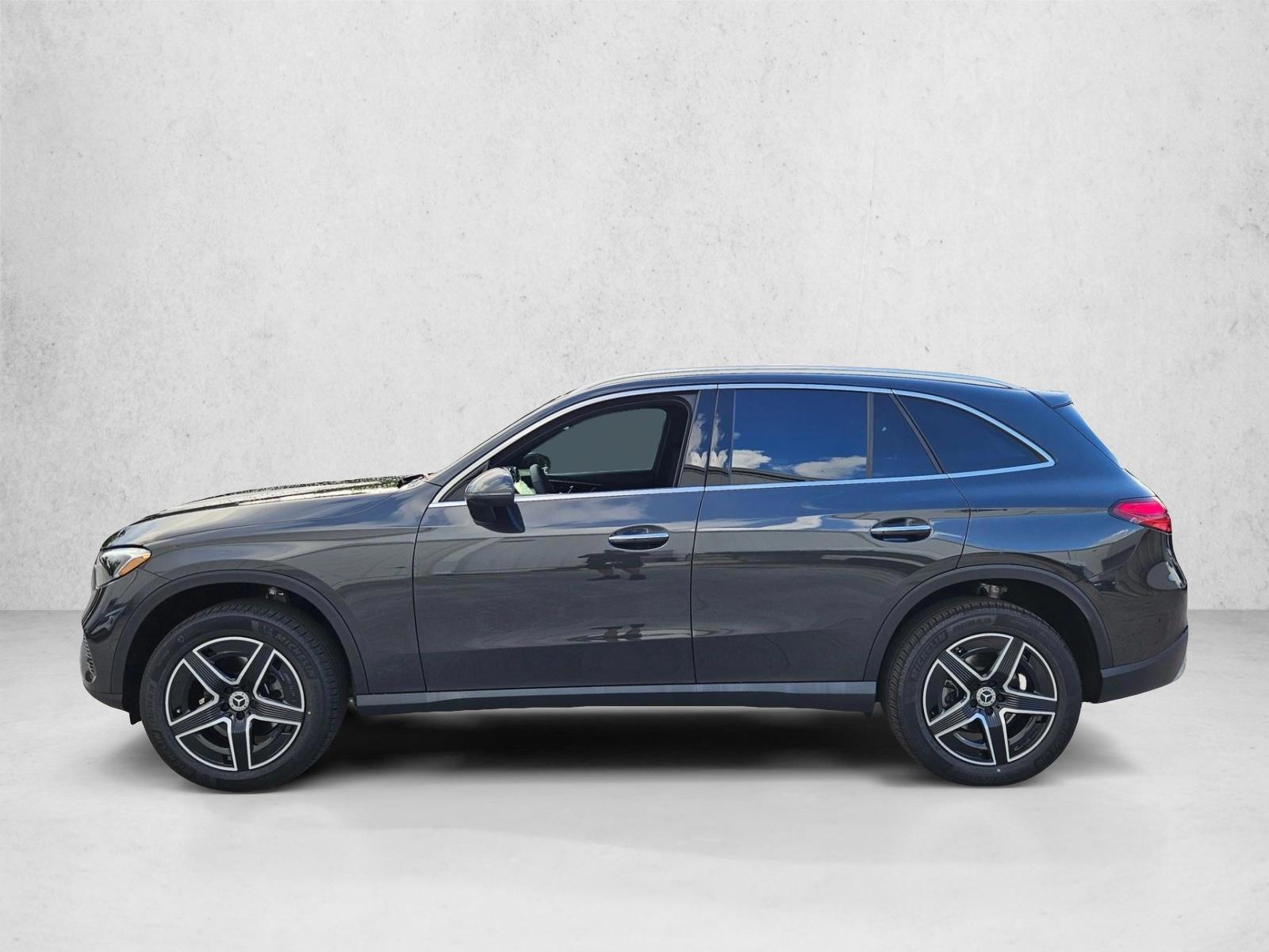 Thumbnail: 2026 Mercedes-Benz GLC - 2