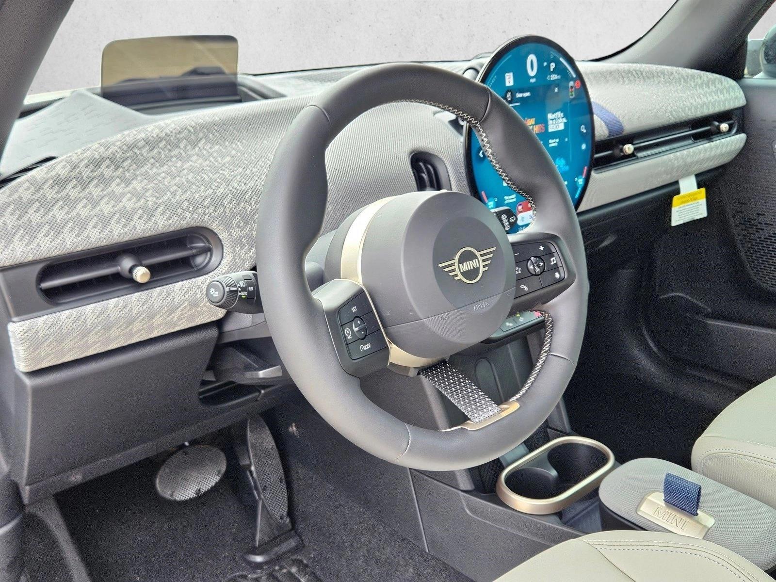 Thumbnail: 2026 MINI Cooper Hardtop - 3