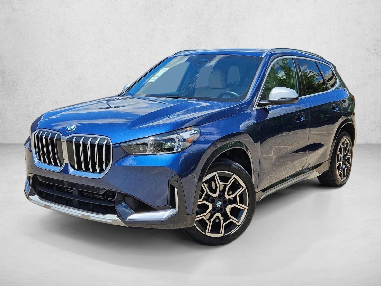 Thumbnail: 2023 BMW X1 - 1