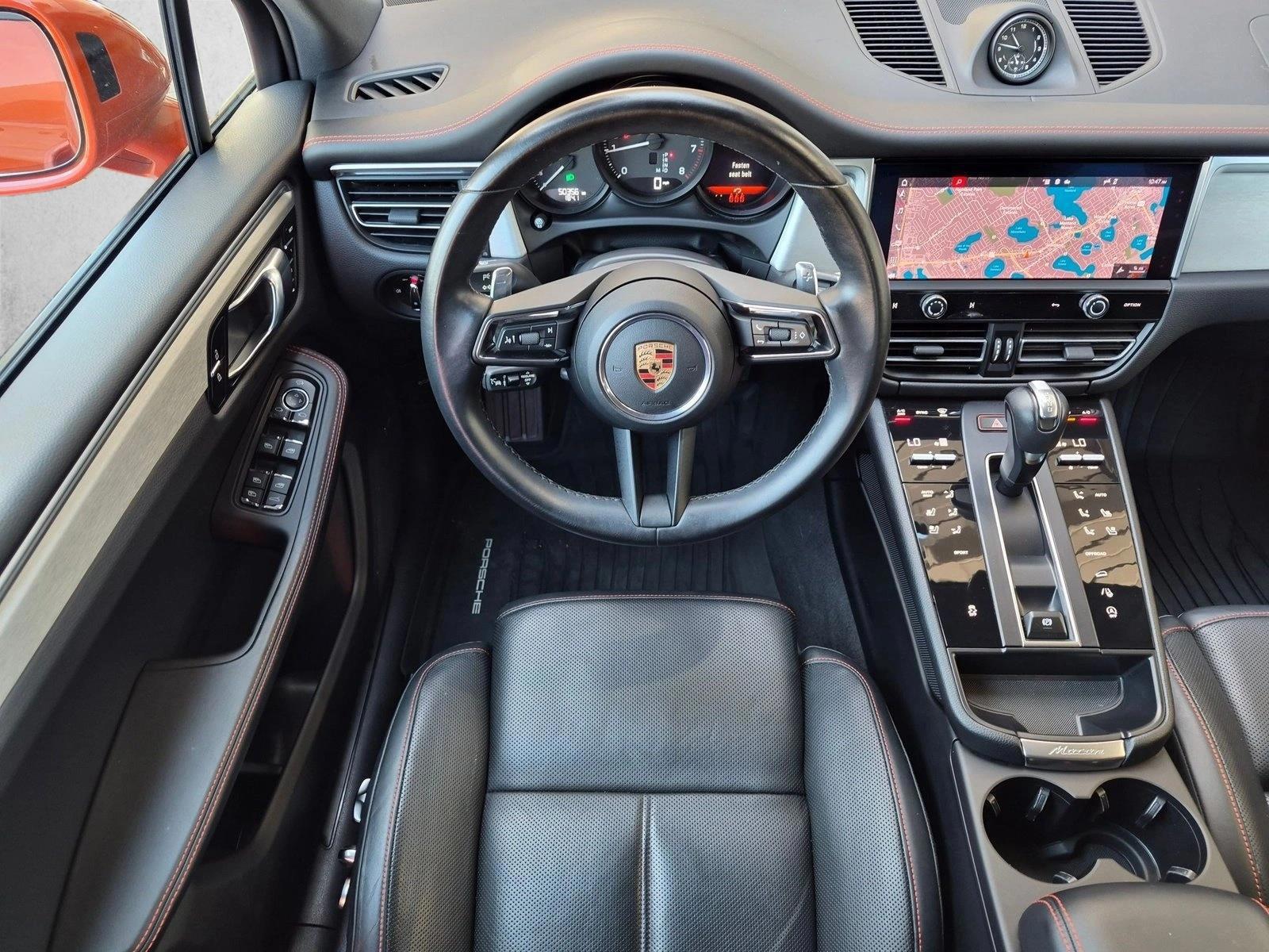 Thumbnail: 2024 Porsche Macan - 3