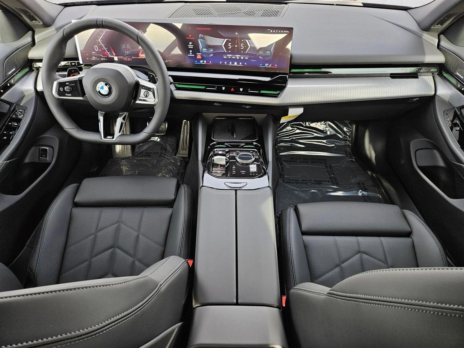 Thumbnail: 2026 BMW 5 Series - 4