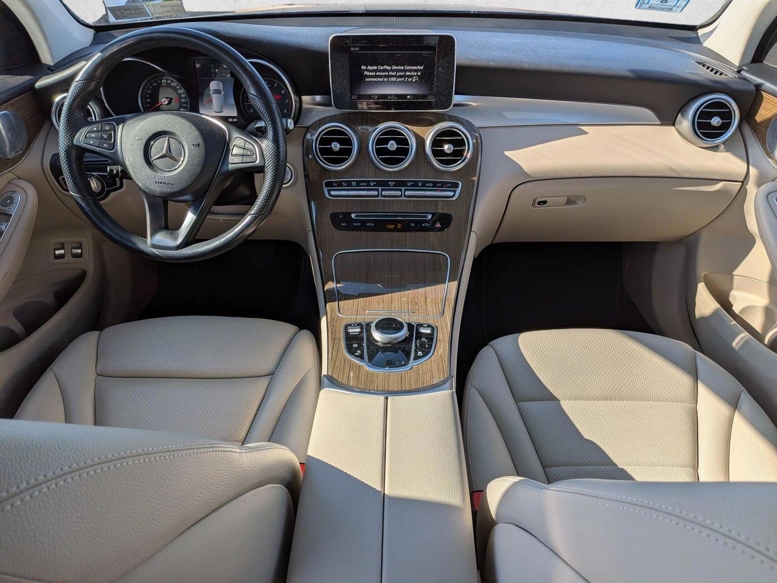 Thumbnail: 2019 Mercedes-Benz GLC - 4
