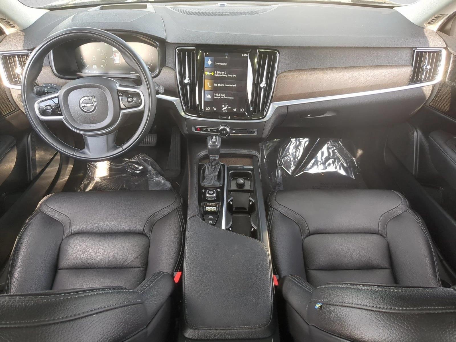 Thumbnail: 2020 Volvo S90 - 3