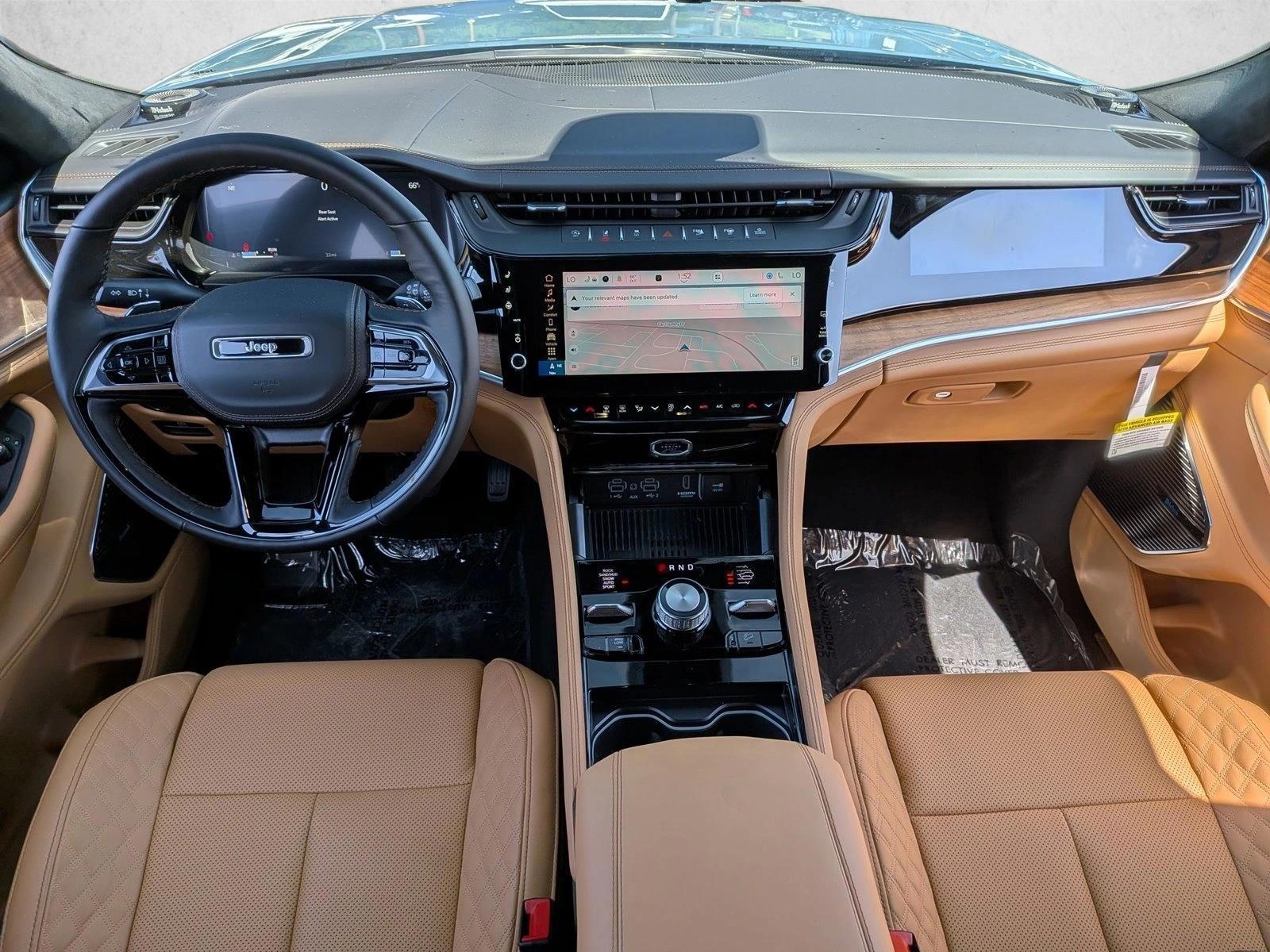 Thumbnail: 2026 Jeep Grand Cherokee L - 3
