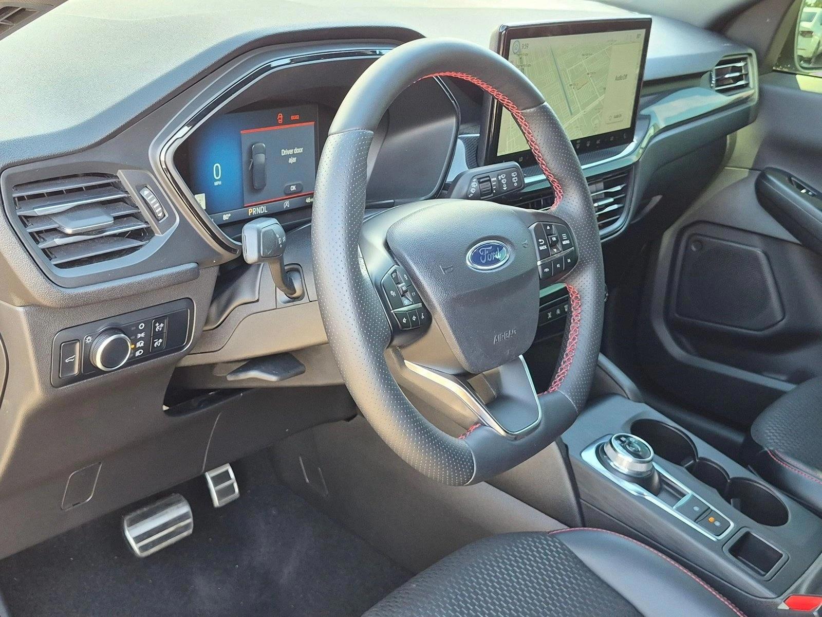 Thumbnail: 2024 Ford Escape - 3