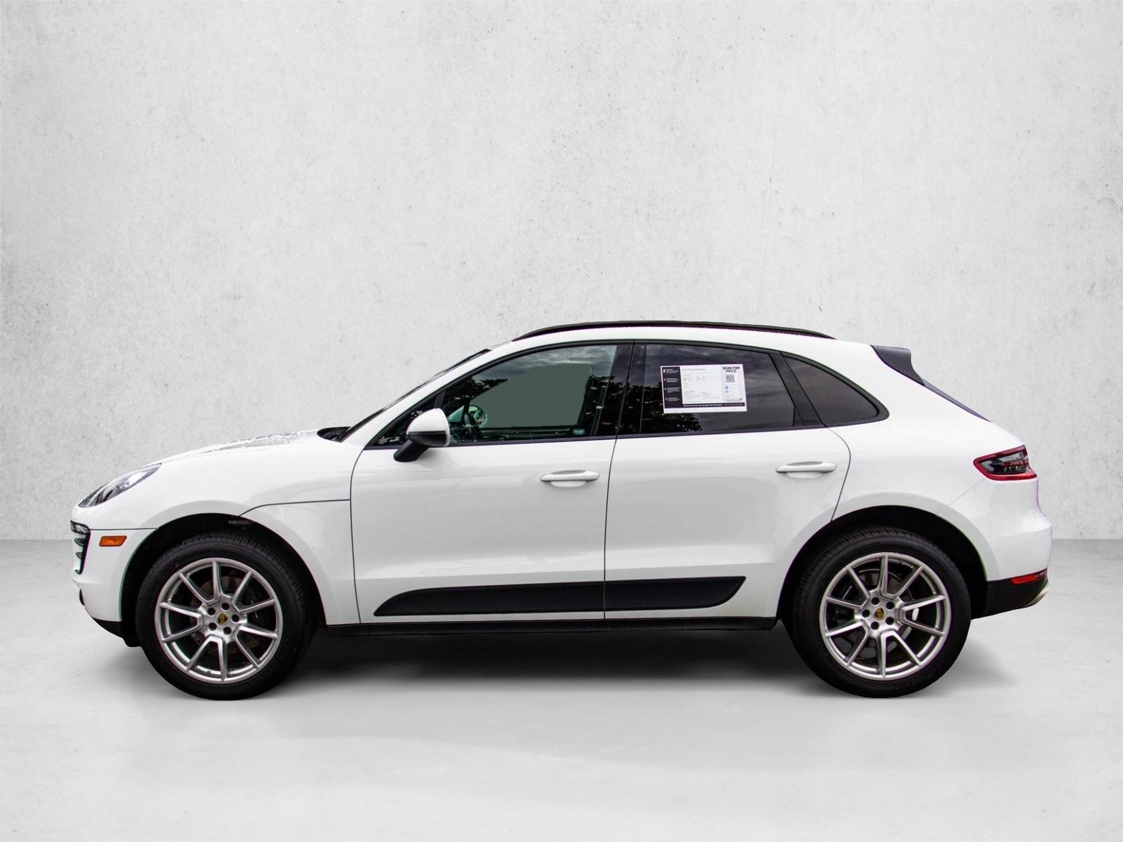 Thumbnail: 2018 Porsche Macan - 2