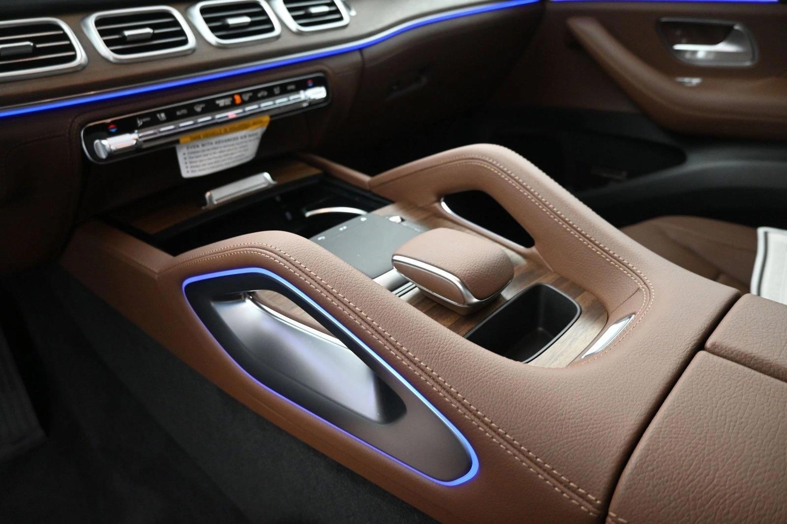 Thumbnail: 2026 Mercedes-Benz GLE - 4