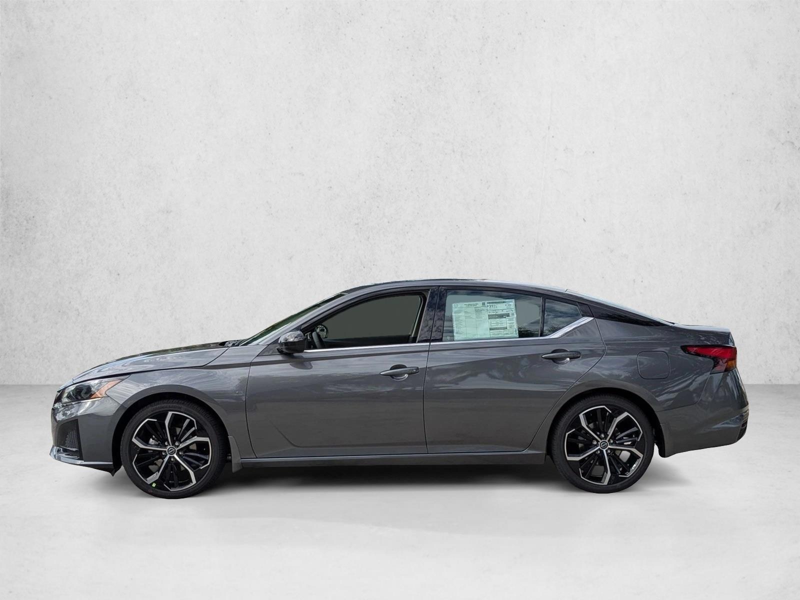 Thumbnail: 2025 Nissan Altima - 2
