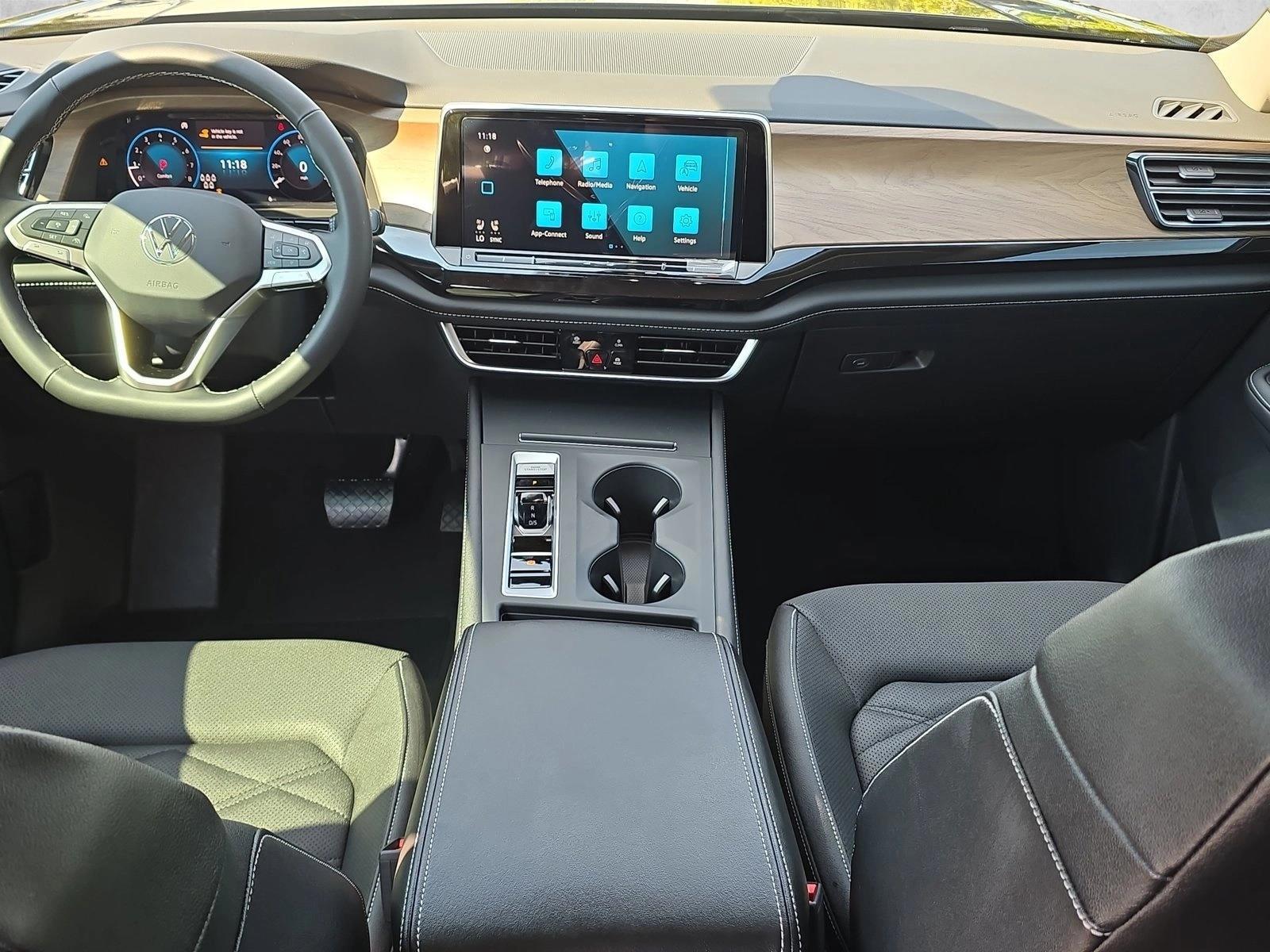 Thumbnail: 2026 Volkswagen Atlas - 2