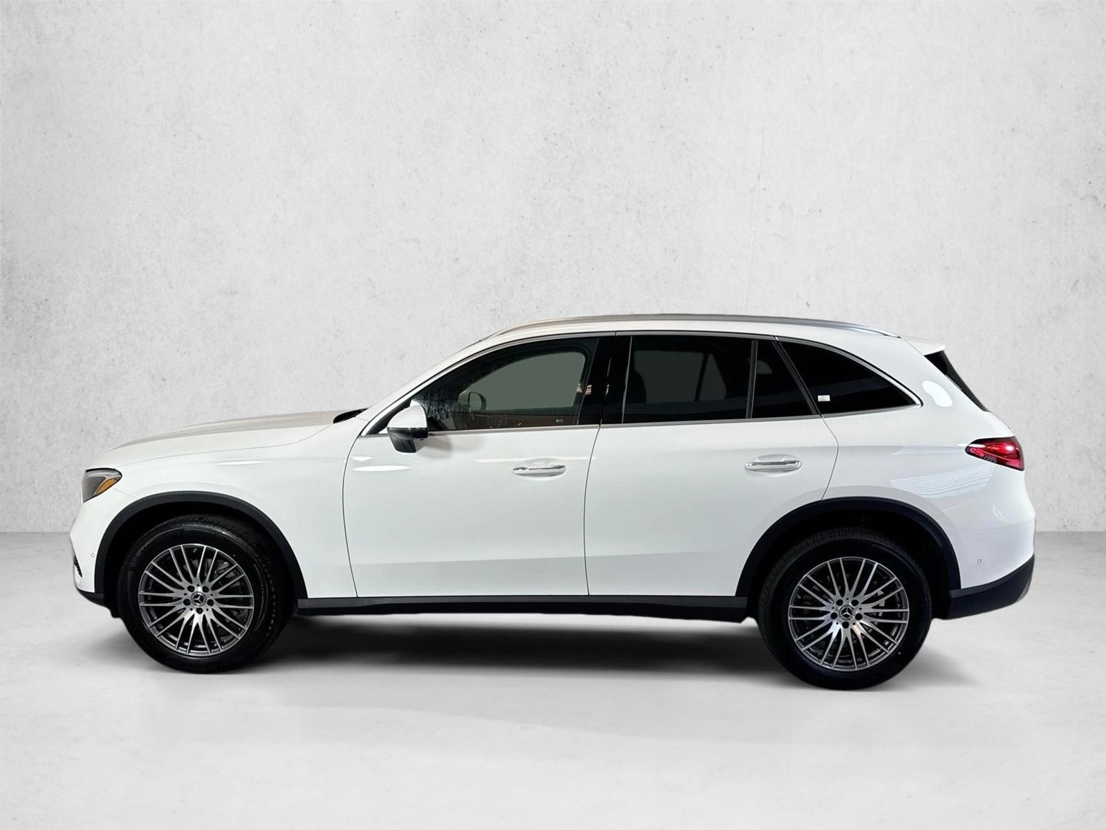 Thumbnail: 2026 Mercedes-Benz GLC - 2