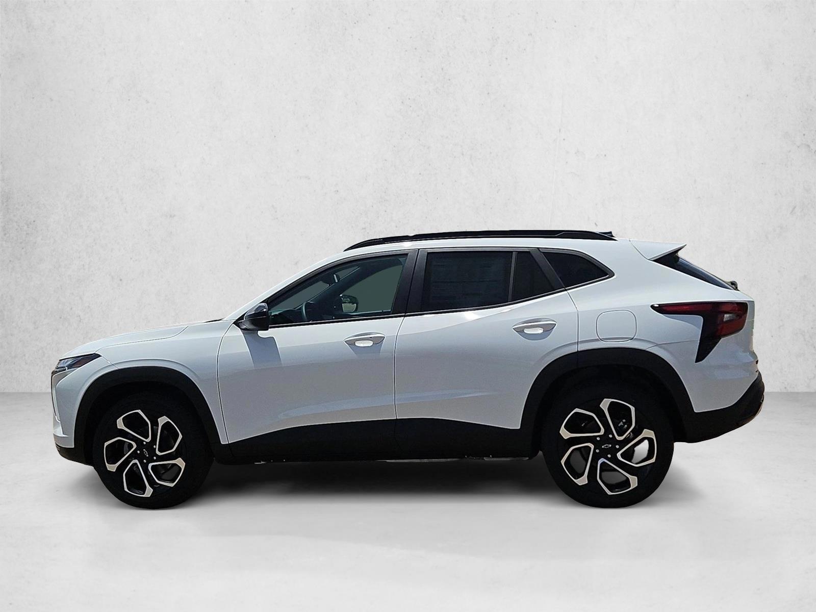 Thumbnail: 2026 Chevrolet Trax - 2
