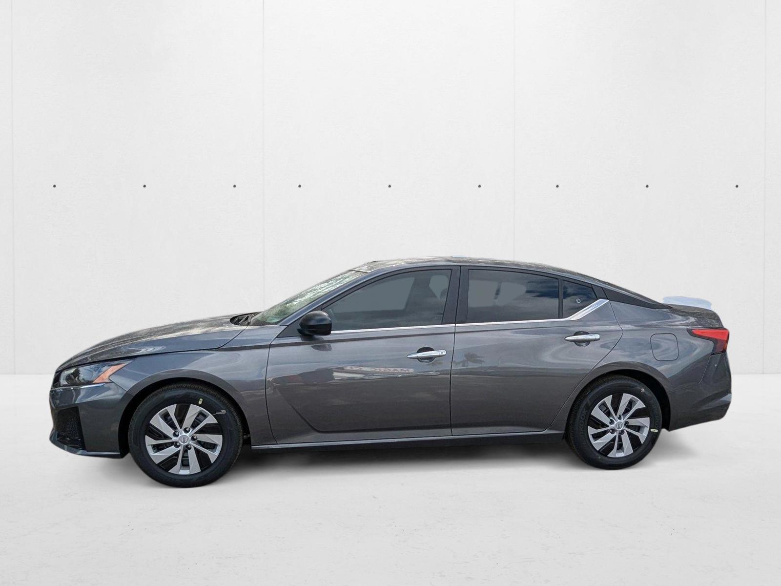 Thumbnail: 2025 Nissan Altima - 2