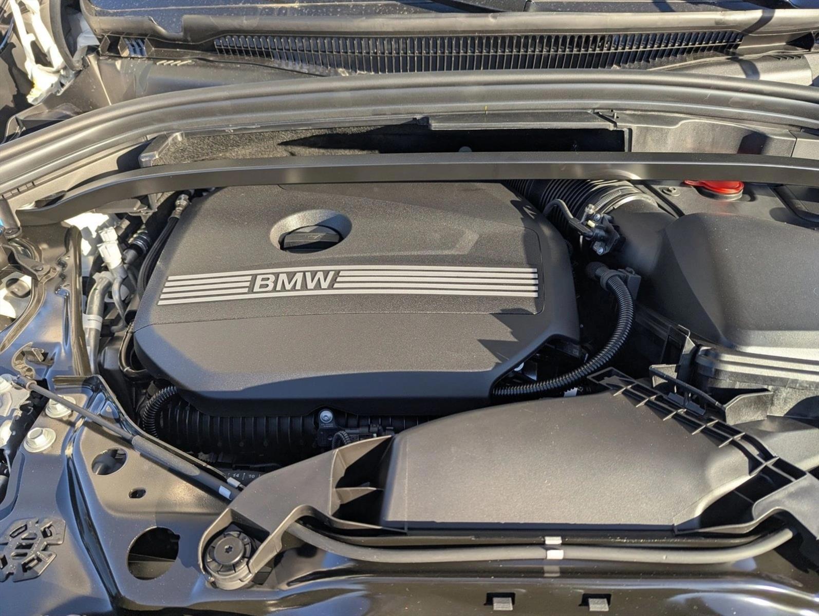 2026 BMW X1 28i - Photo 15