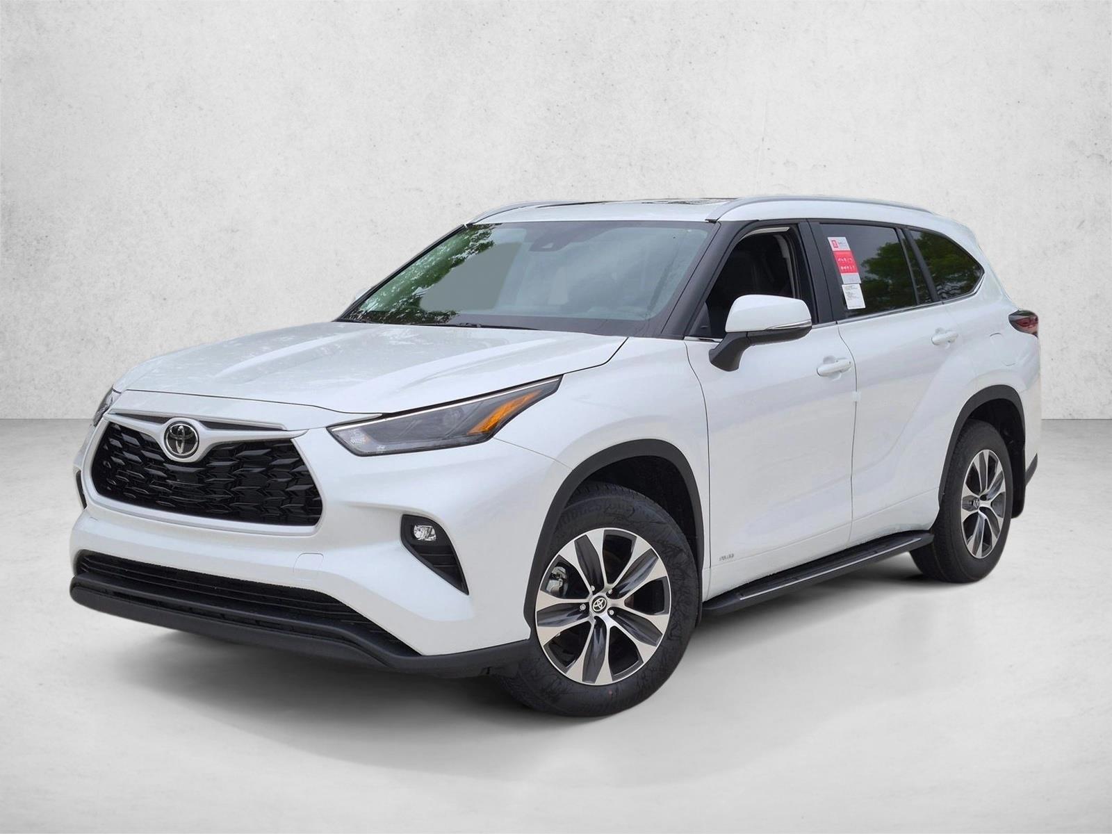 Thumbnail: 2026 Toyota Highlander - 1