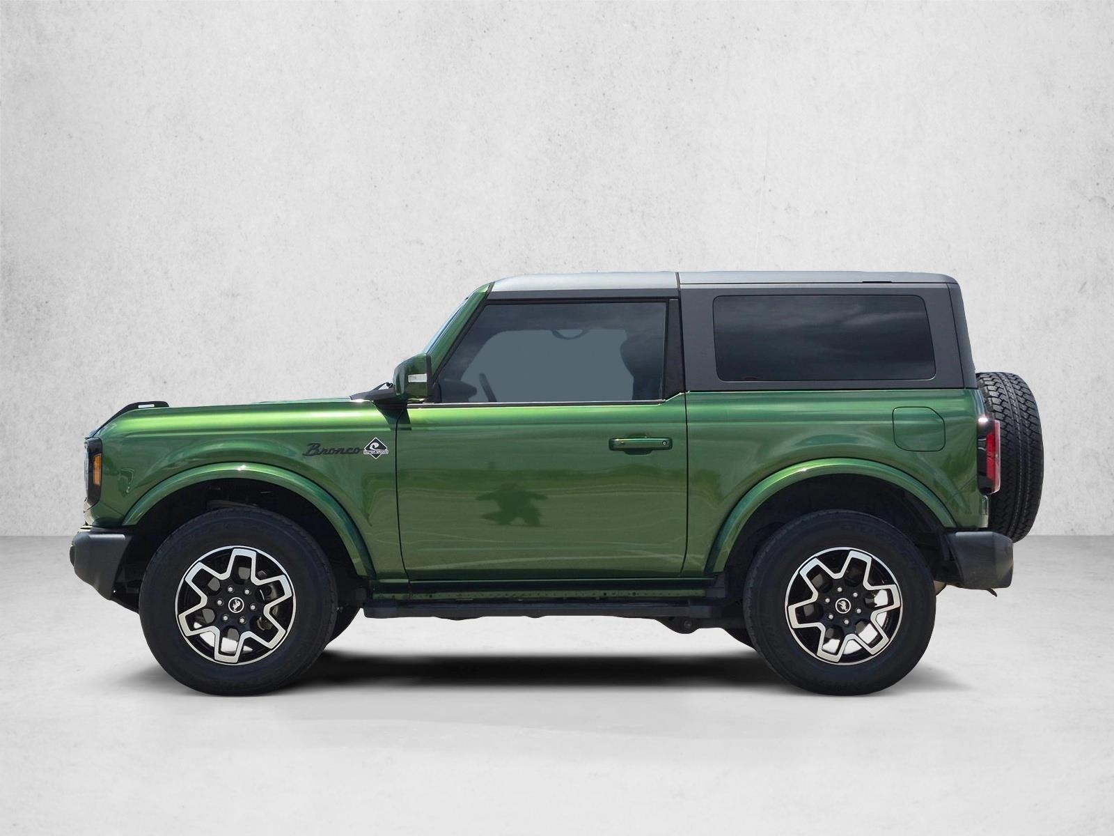 Thumbnail: 2022 Ford Bronco - 2