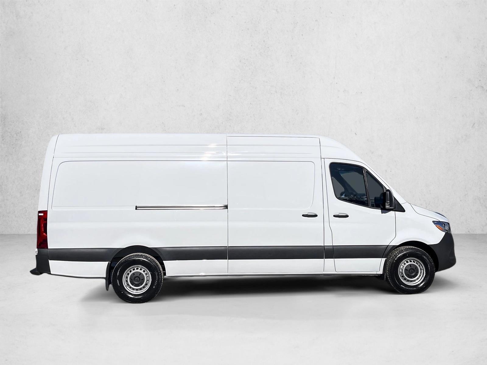 2026 Mercedes-Benz Sprinter Cargo