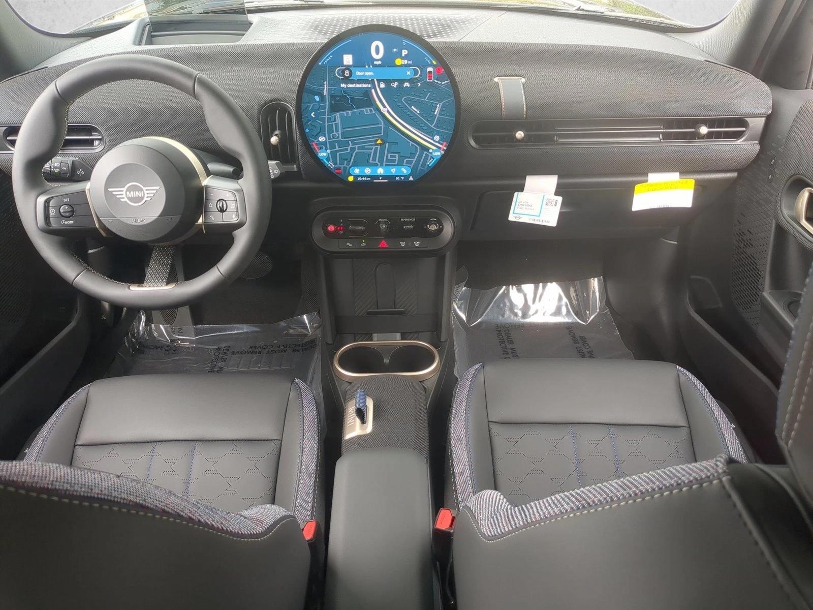 Thumbnail: 2027 MINI Cooper Hardtop - 3