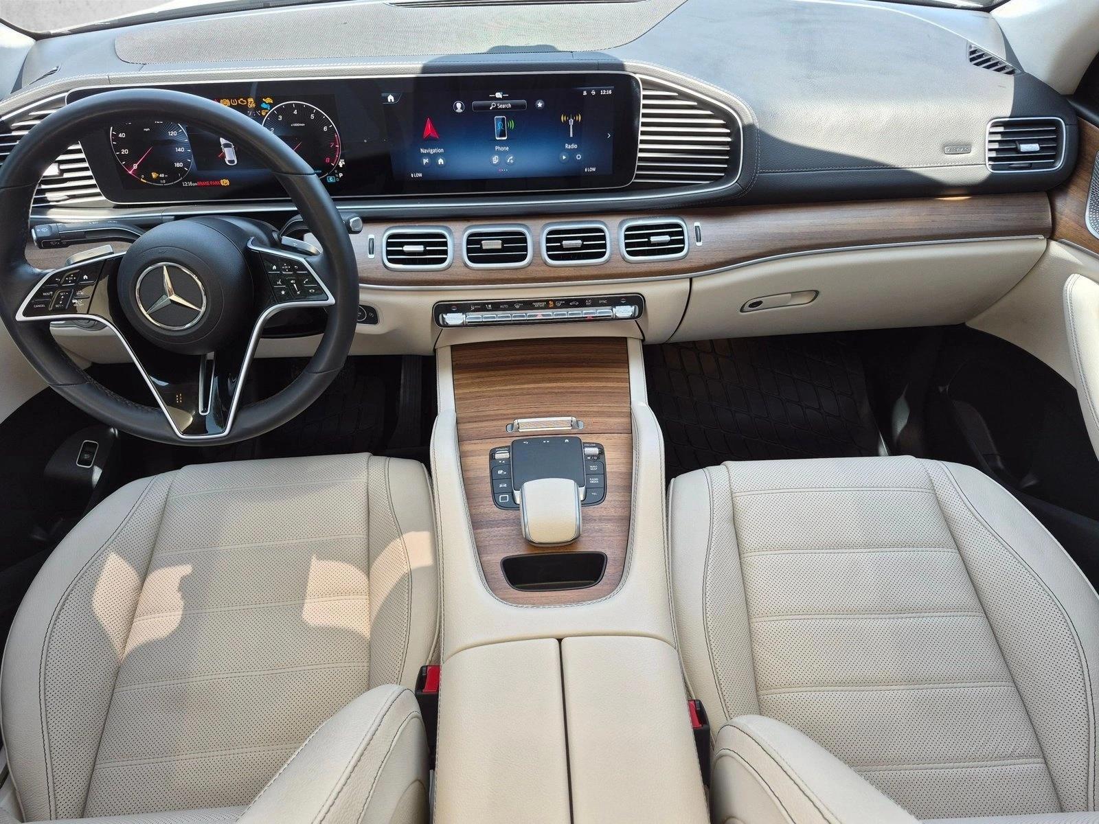 Thumbnail: 2025 Mercedes-Benz GLE - 4