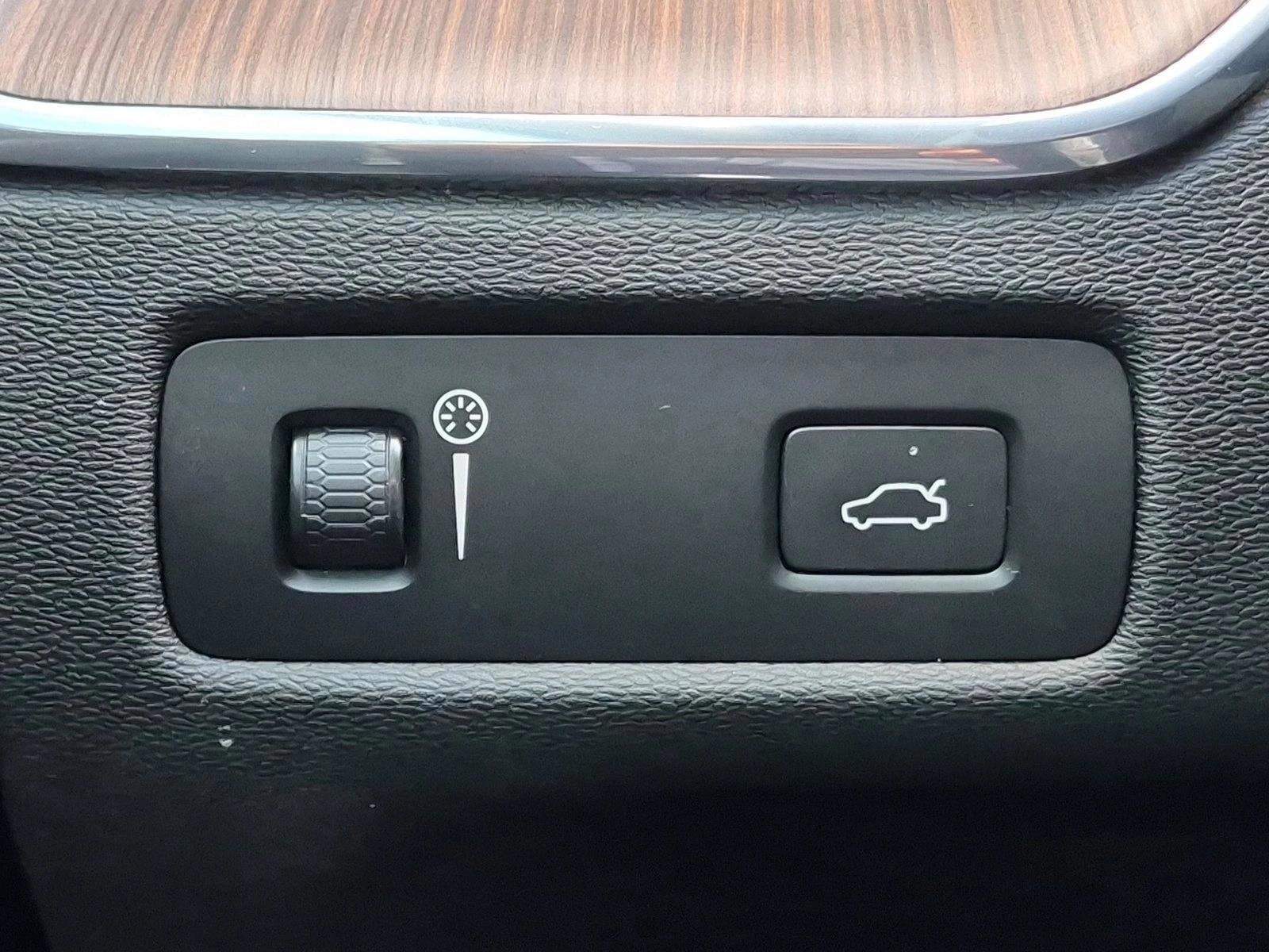 2022 Volvo VolvoXC60, photo 25