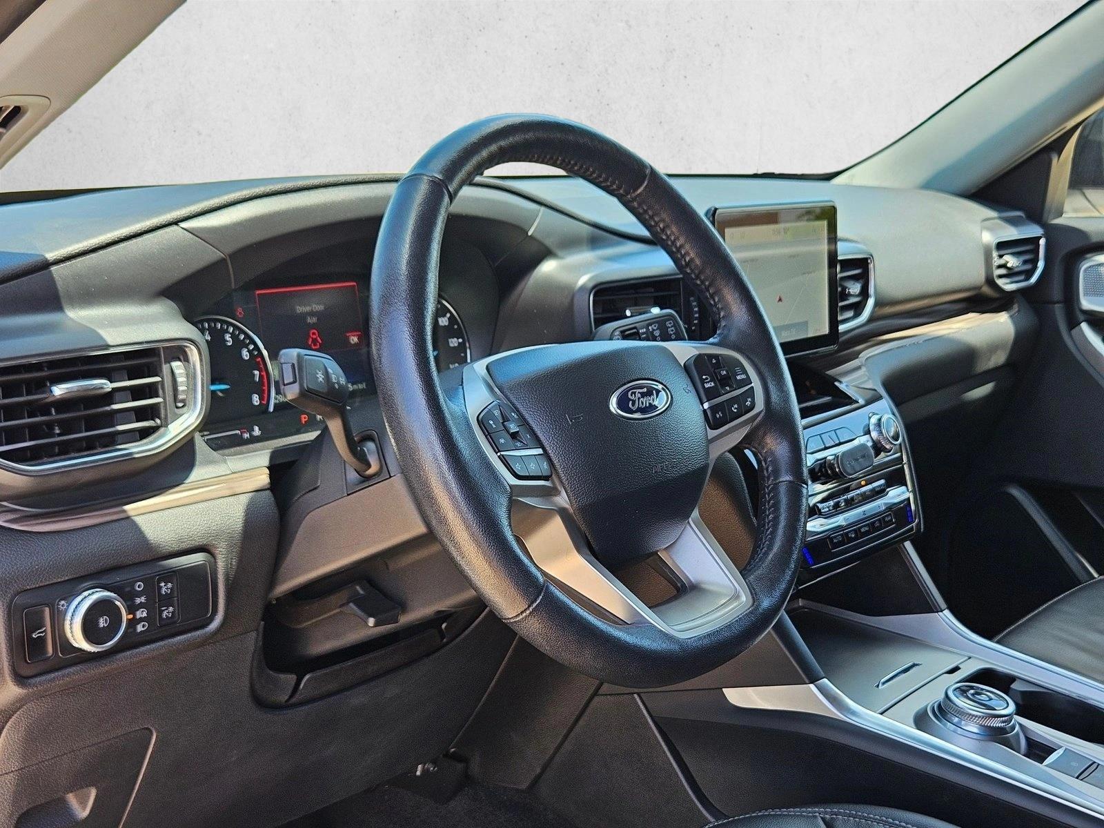 Thumbnail: 2023 Ford Explorer - 3