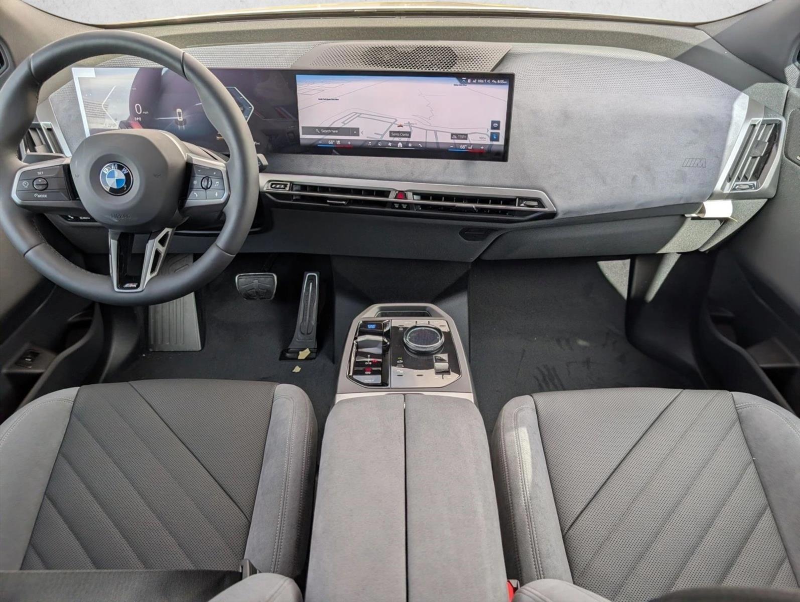 Thumbnail: 2026 BMW iX - 4