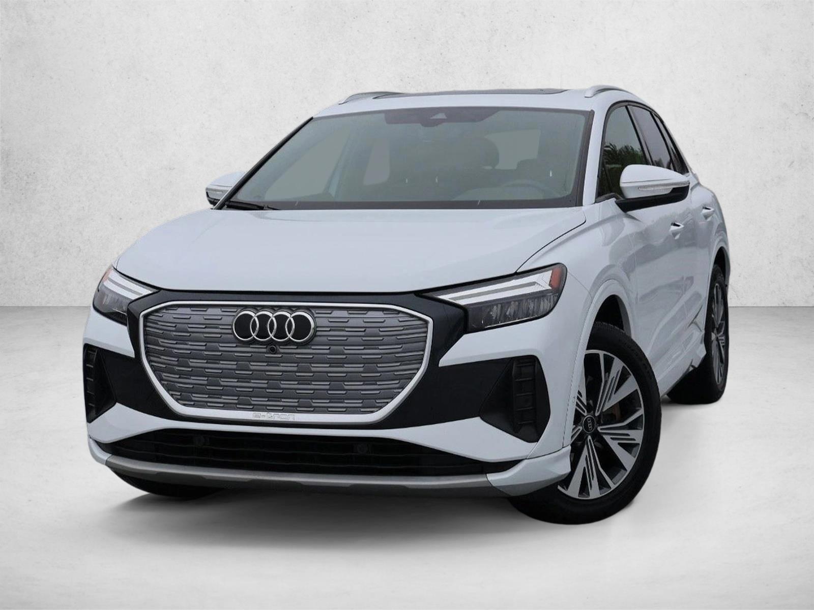 Thumbnail: 2023 Audi Q4 e-tron - 1