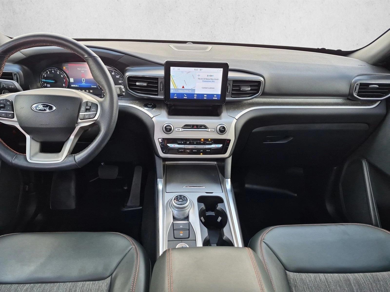 Thumbnail: 2023 Ford Explorer - 3