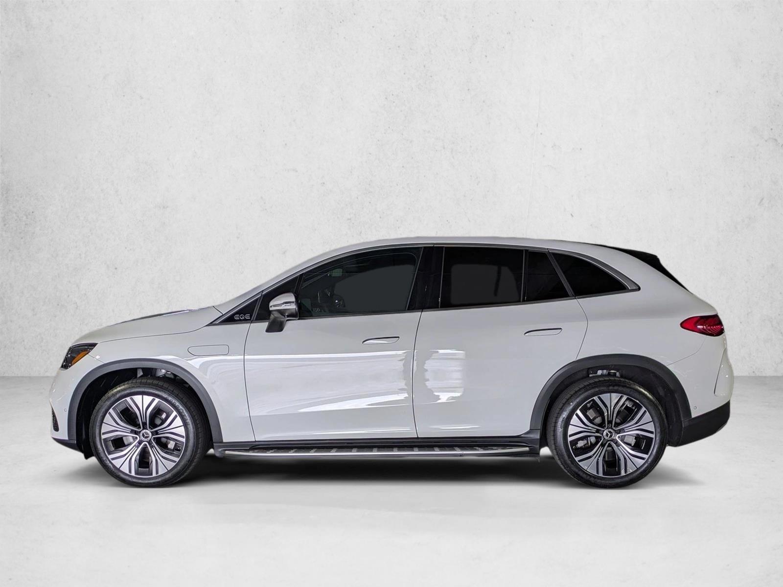 Thumbnail: 2023 Mercedes-Benz EQE - 2