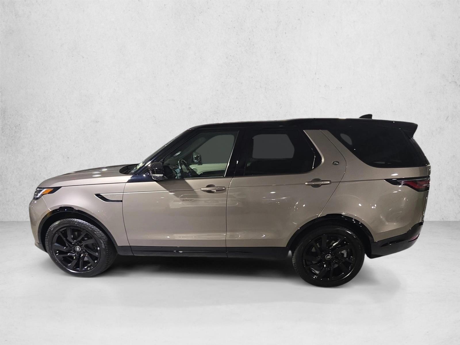 Thumbnail: 2023 Land Rover Discovery - 2