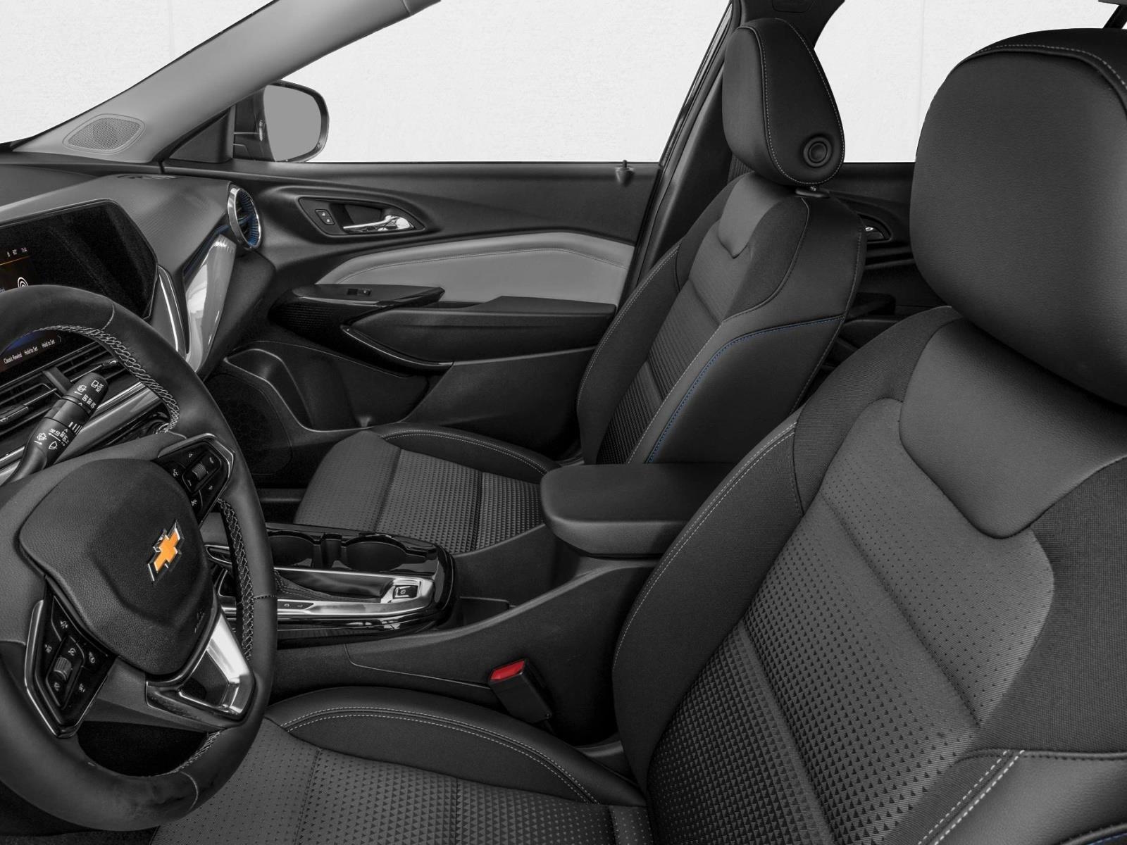 2026 Chevrolet Trax LT - Photo 6